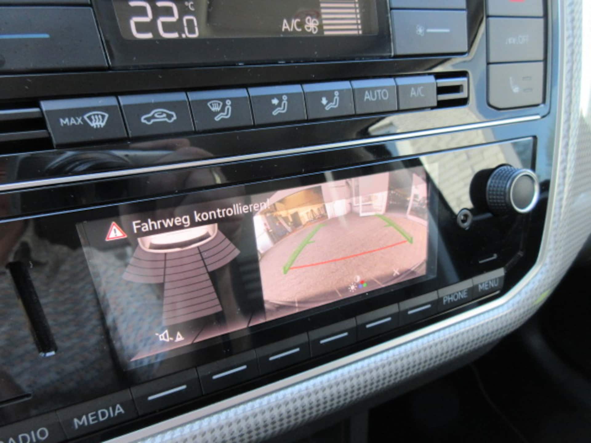 Volkswagen e-up! "Max"