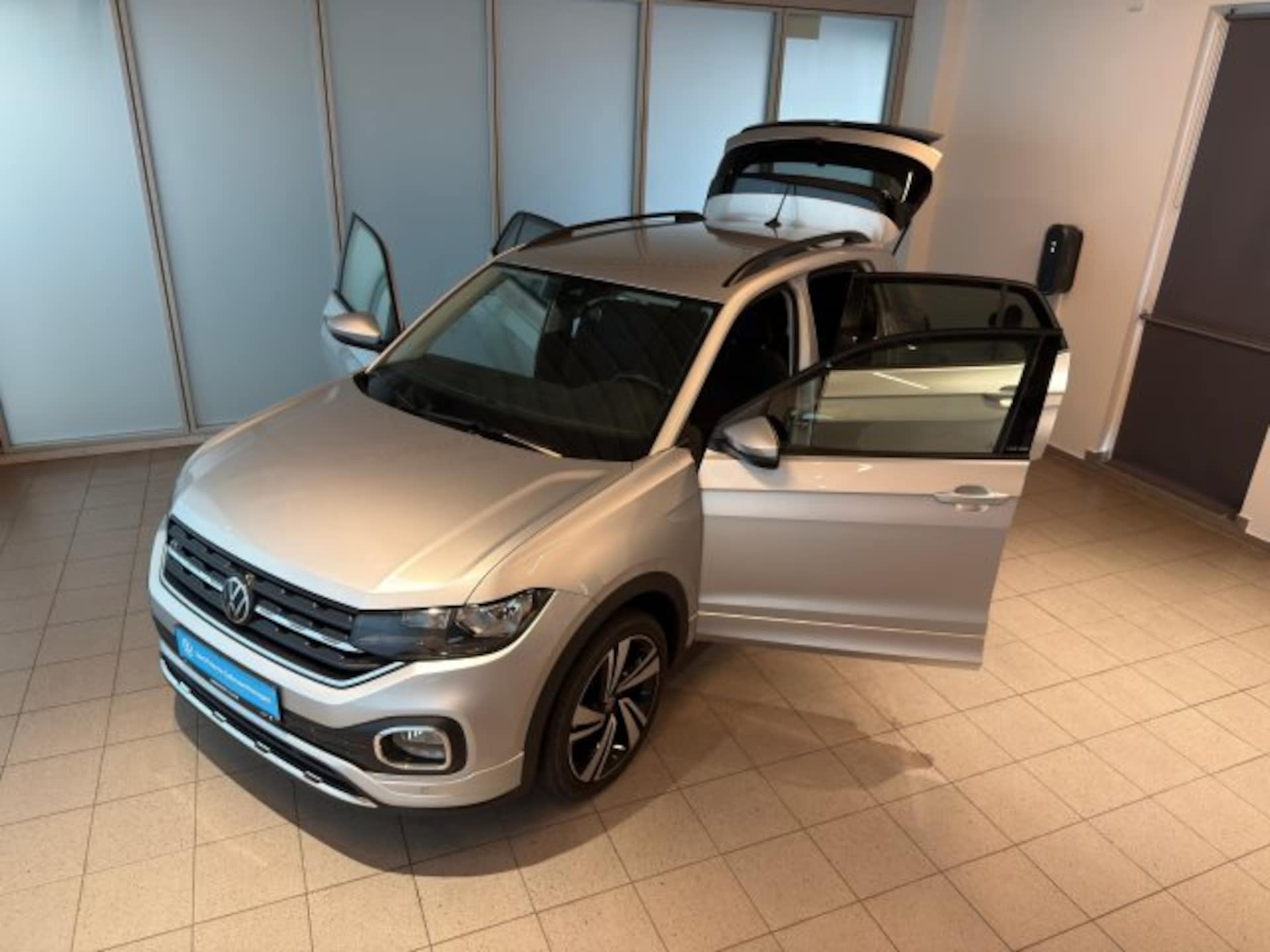 Volkswagen T-Cross United