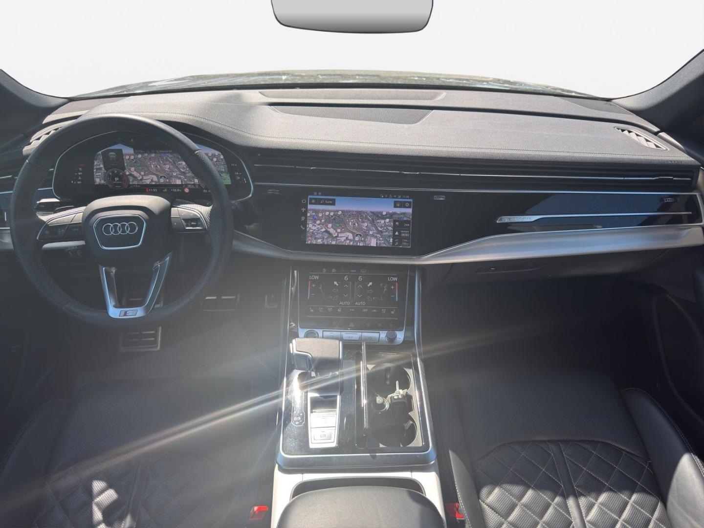Bild über Audi Q8 SUV 50 TDI quattro tiptronic - für weitere Informationen kontaktieren Sie den Audi Partner