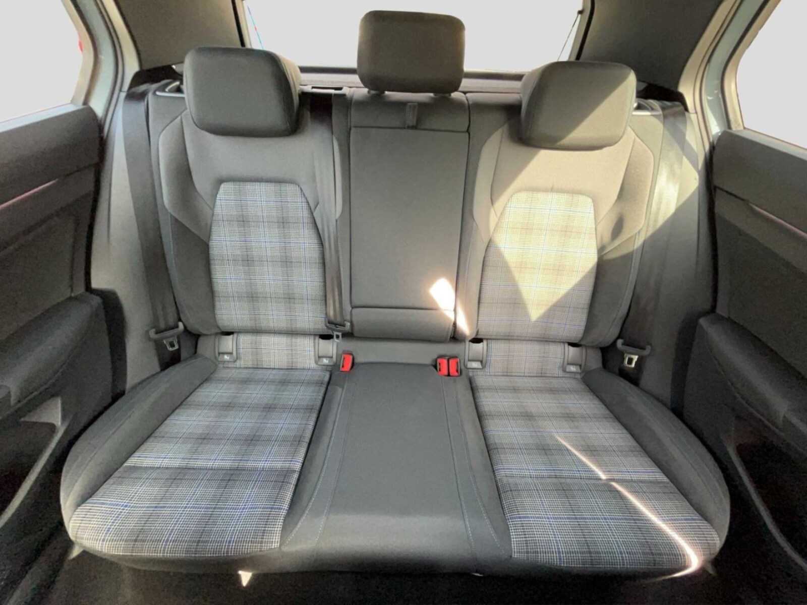 Volkswagen Golf – Bild 14