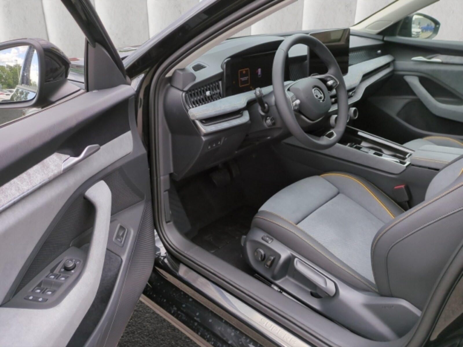 Škoda Superb Combi – Bild 5