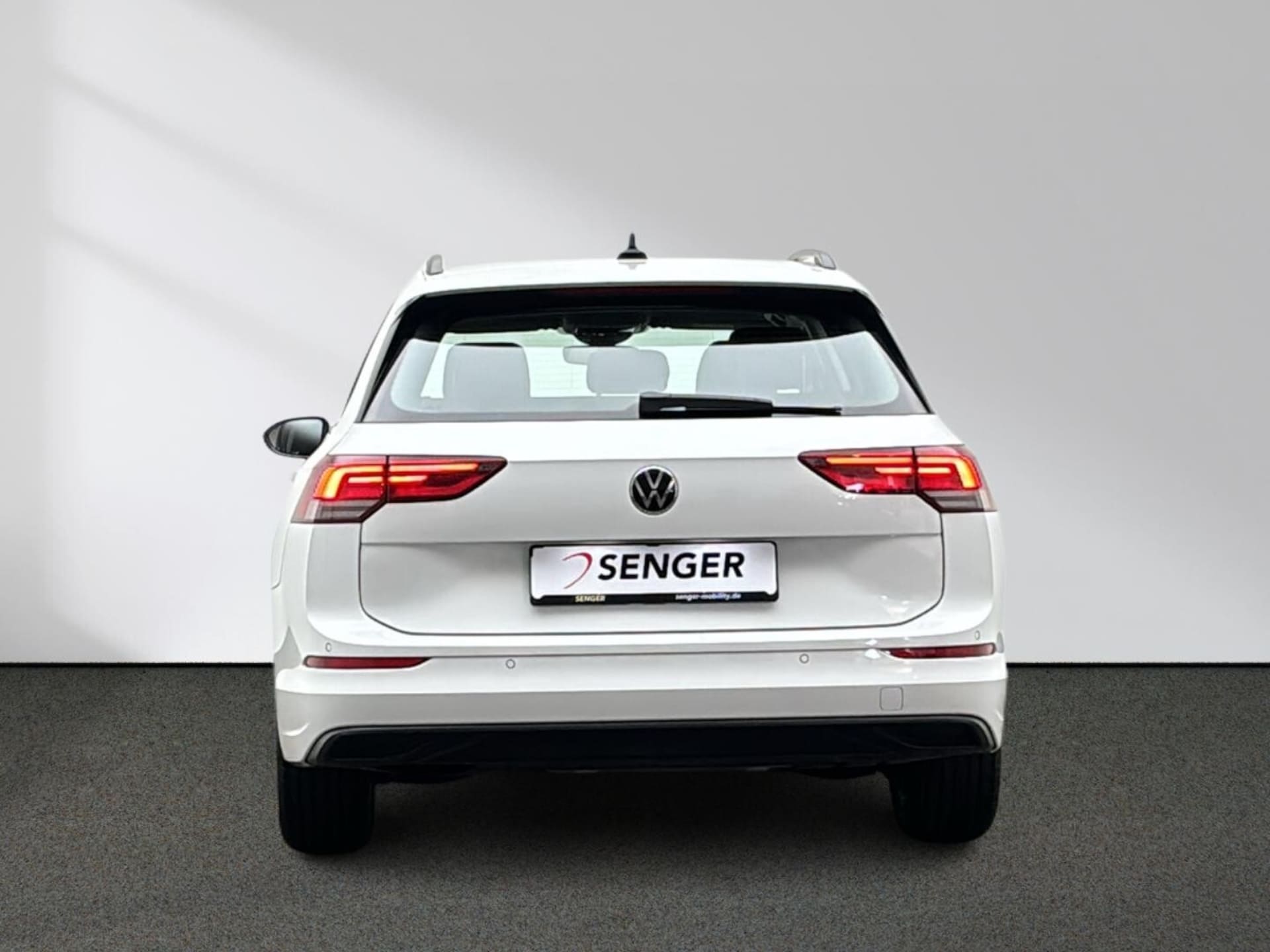 Volkswagen Golf Variant Life