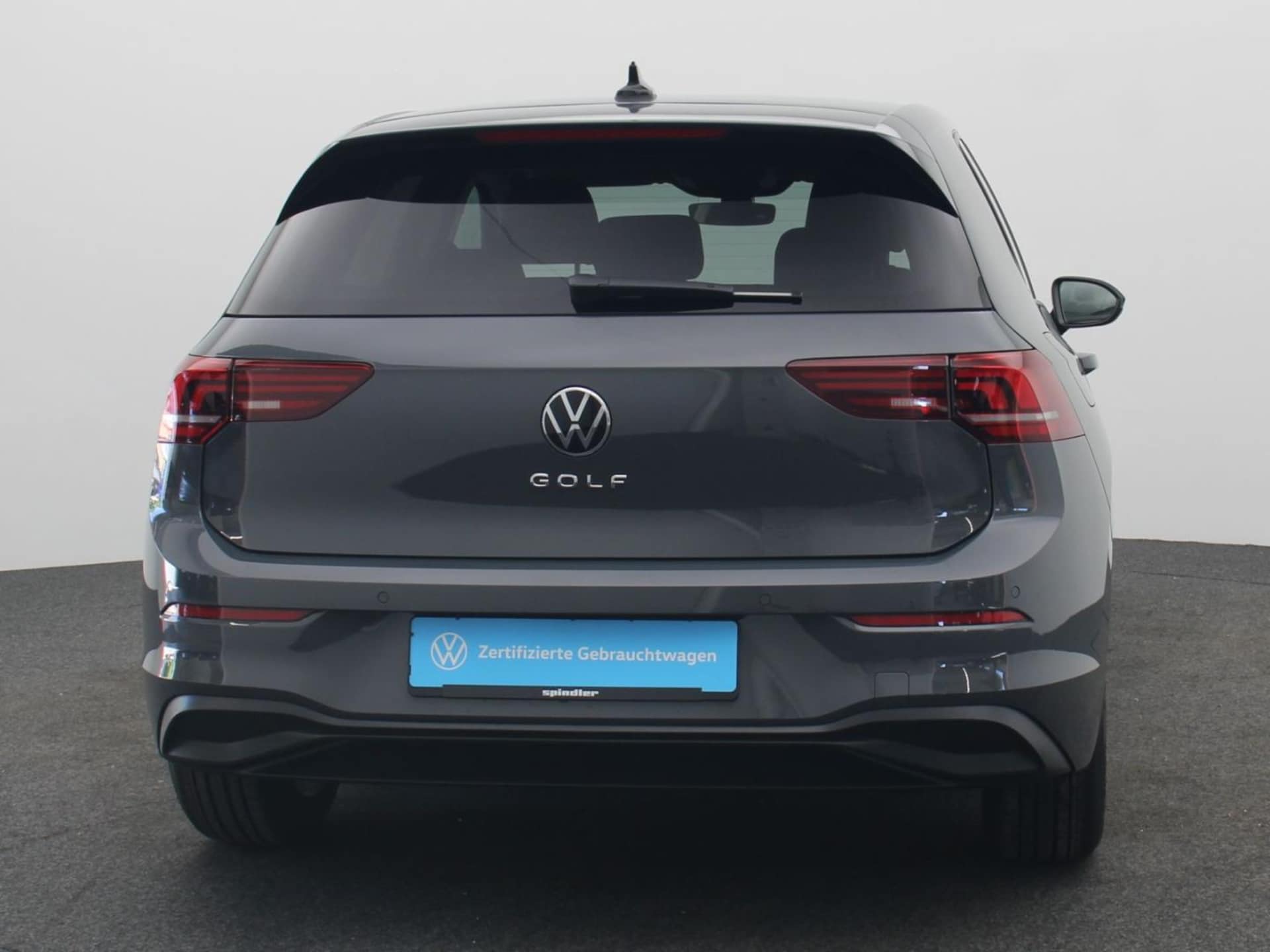 Volkswagen Golf Life