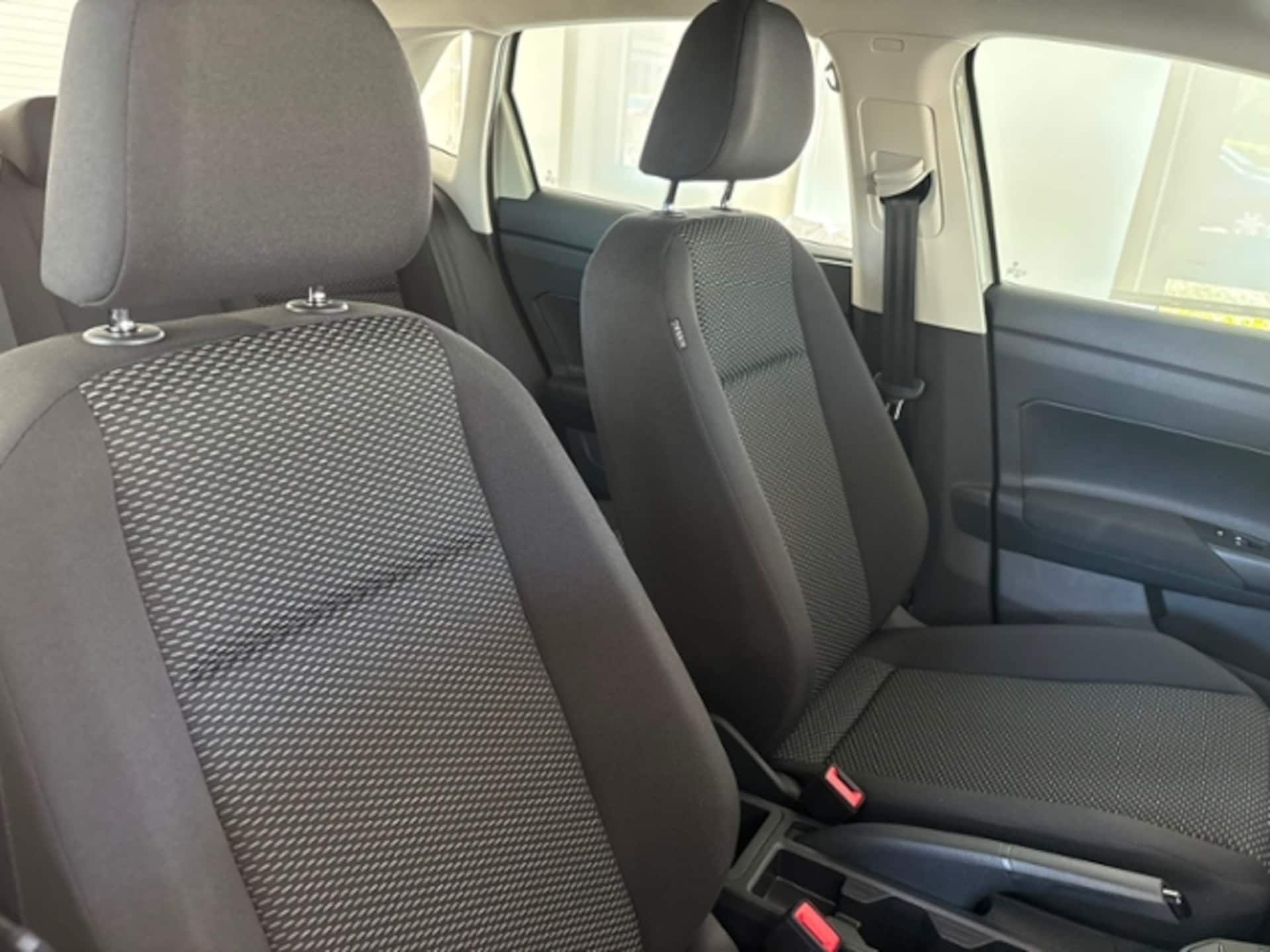 Volkswagen Polo Basis-Modell