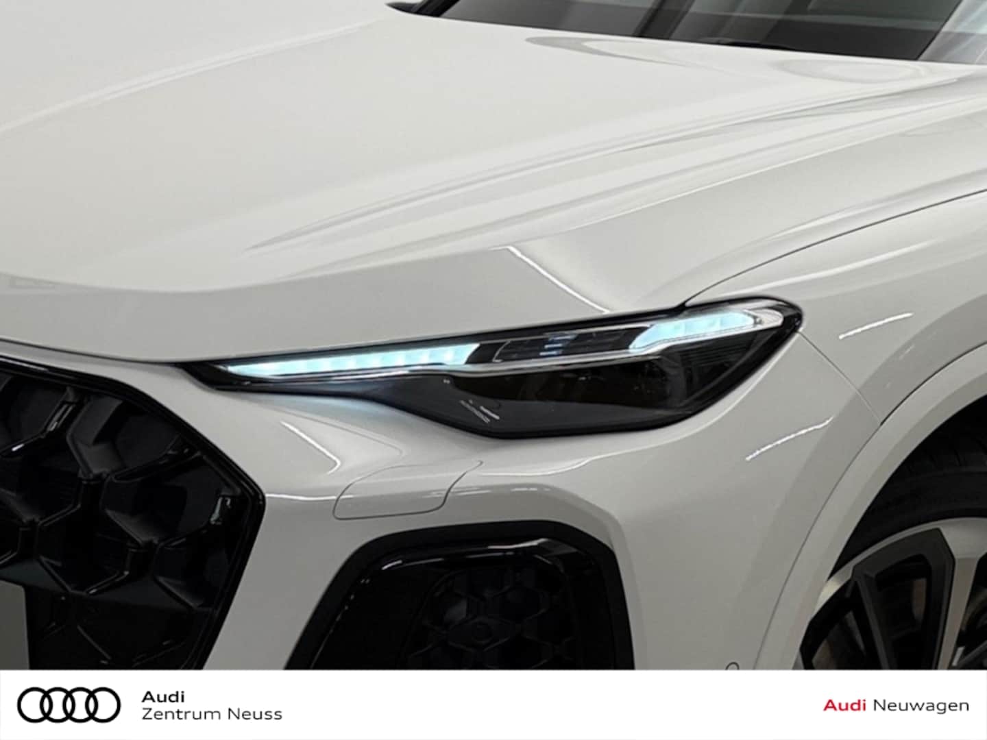 Bild über Audi Q5 SUV e-hybrid e-hybrid quattro 220 kW S tronic - für weitere Informationen kontaktieren Sie den Audi Partner