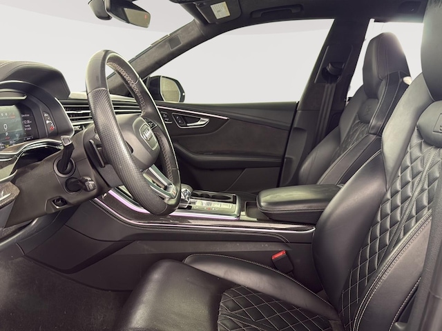 2022 Audi SQ8