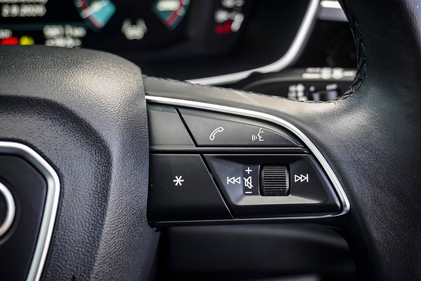 Image about Audi Q3 Sportback 35 TFSI S tronic