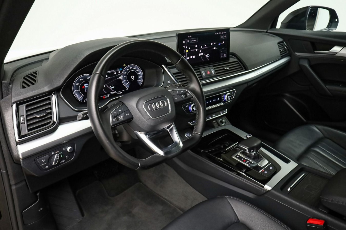 Bild über Audi Q5 TFSI e advanced 50 TFSI e quattro S tronic - für weitere Informationen kontaktieren Sie den Audi Partner