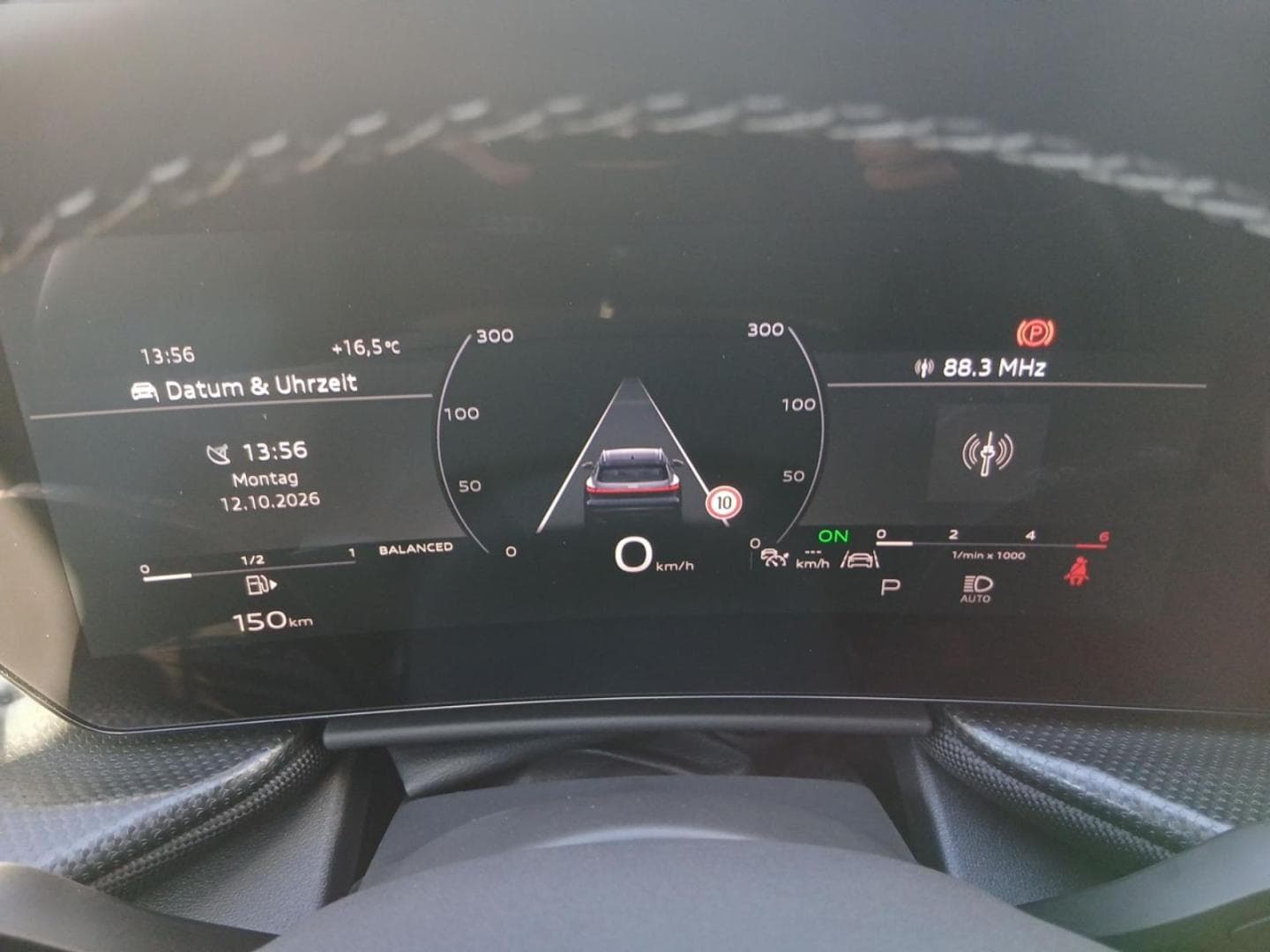 Bild über Audi Q5 SUV TDI quattro 150 kW S tronic - für weitere Informationen kontaktieren Sie den Audi Partner