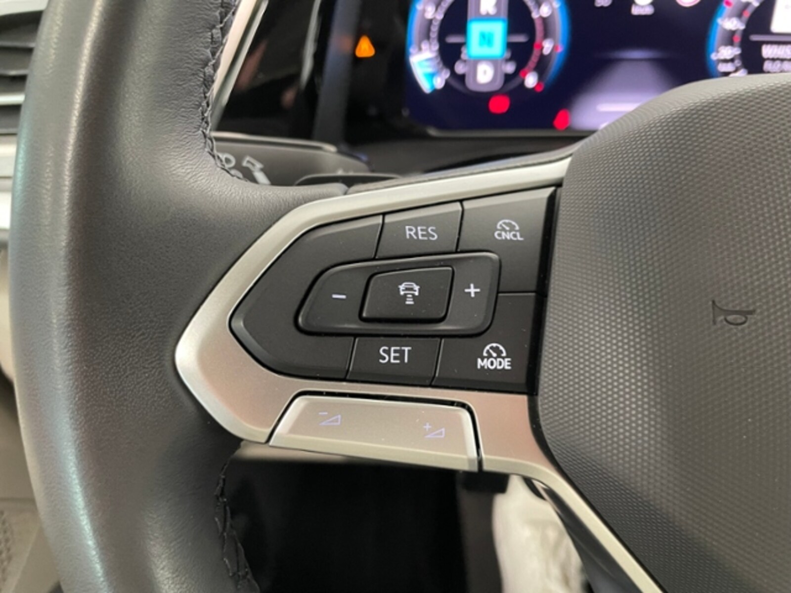 Volkswagen Multivan Langversion – Bild 15