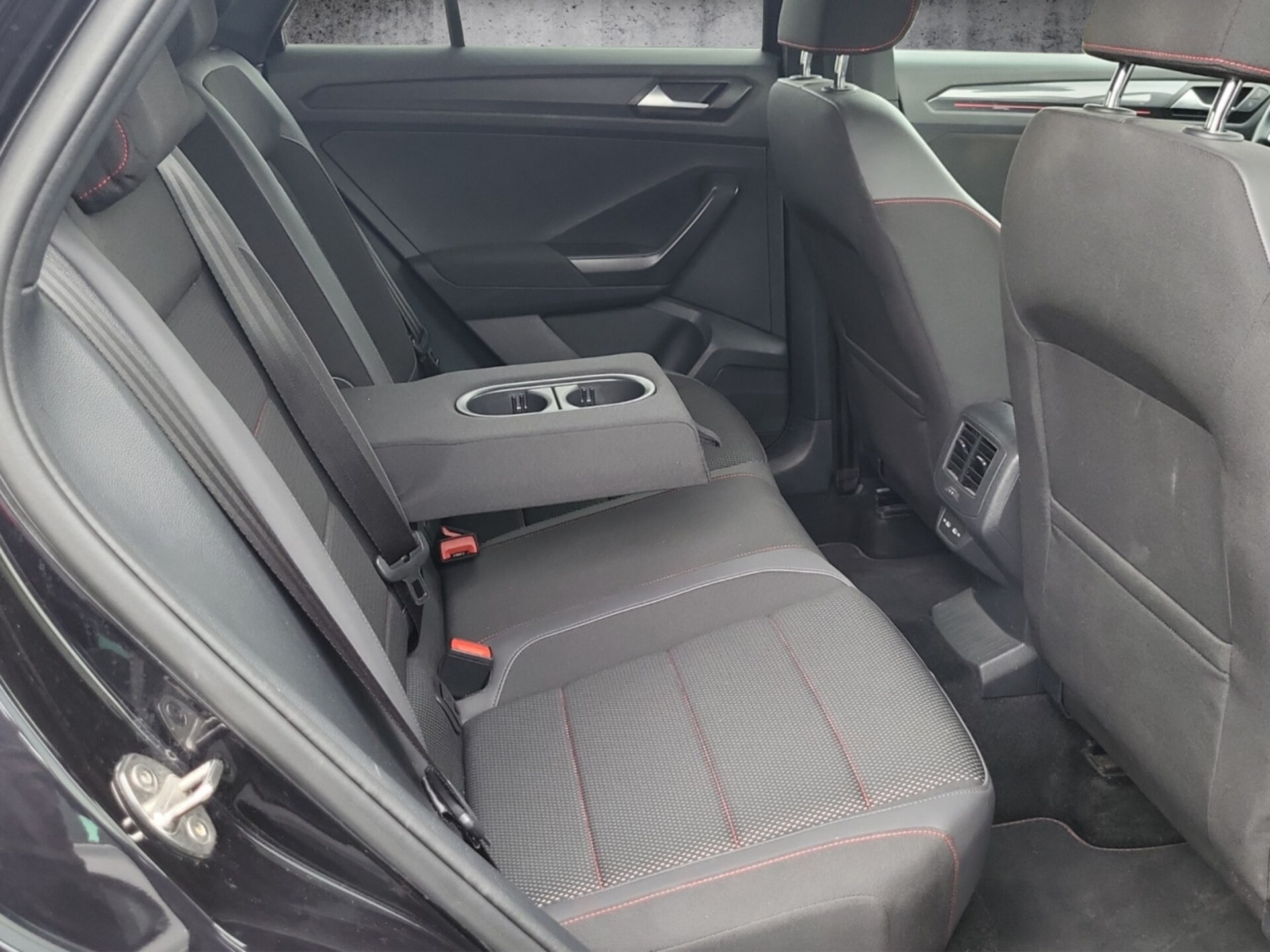 Volkswagen T-Roc Sport