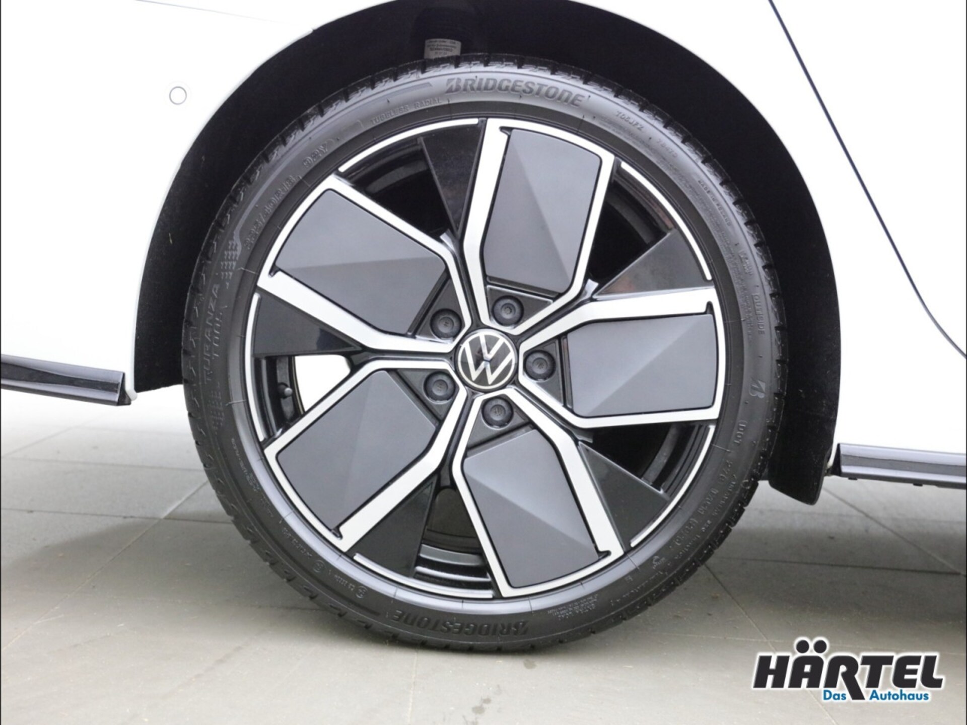Volkswagen Golf Variant R-Line
