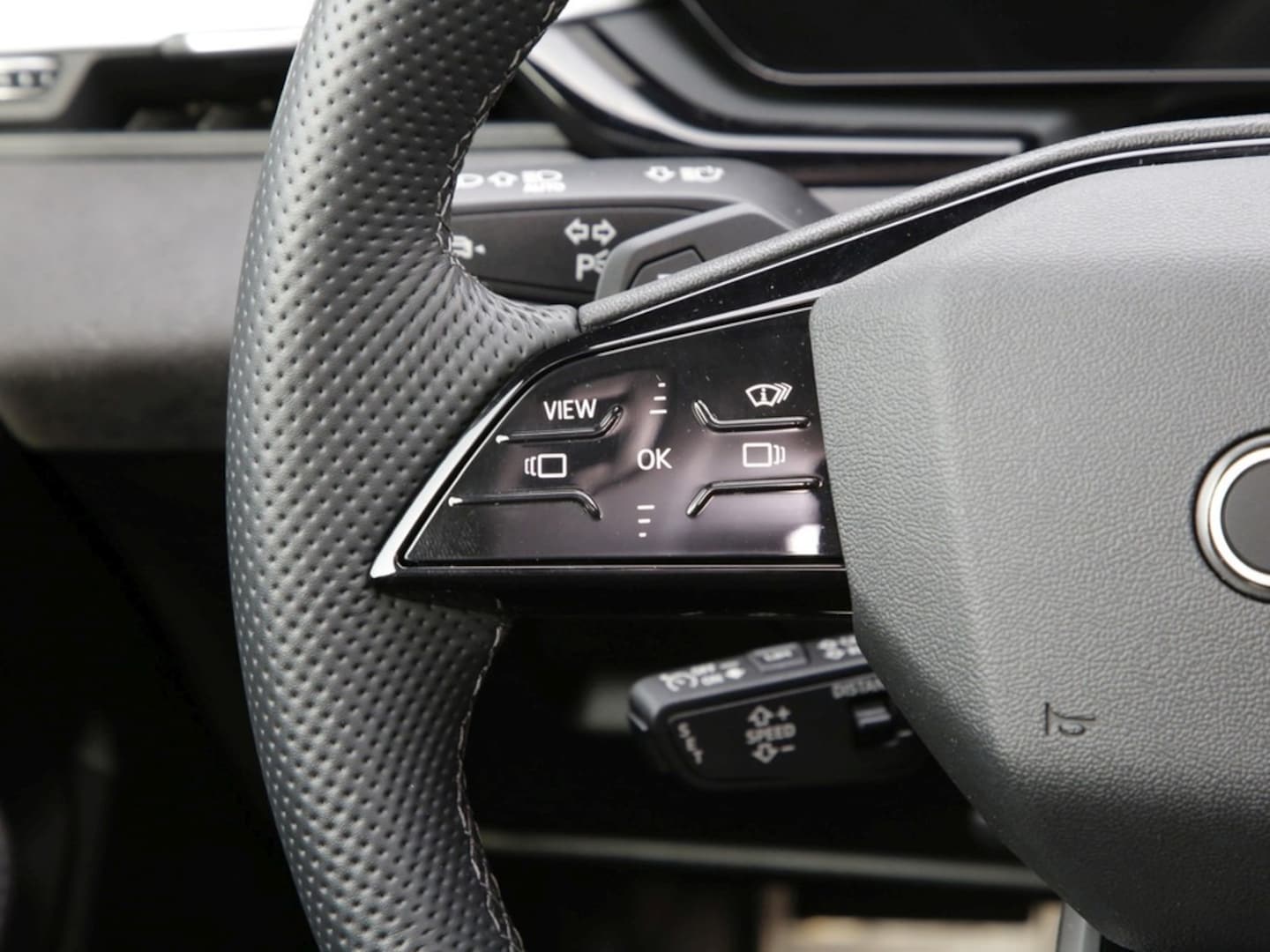Bild über Audi A6 Avant e-hybrid e-hybrid quattro 220 kW S tronic - für weitere Informationen kontaktieren Sie den Audi Partner