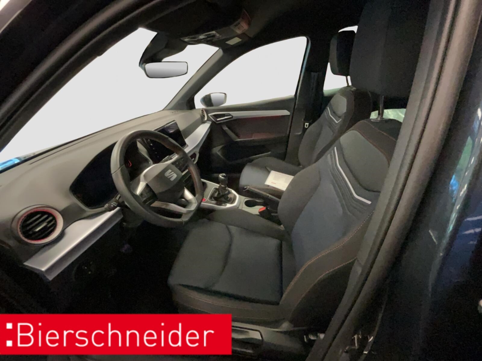 SEAT Arona – Bild 13