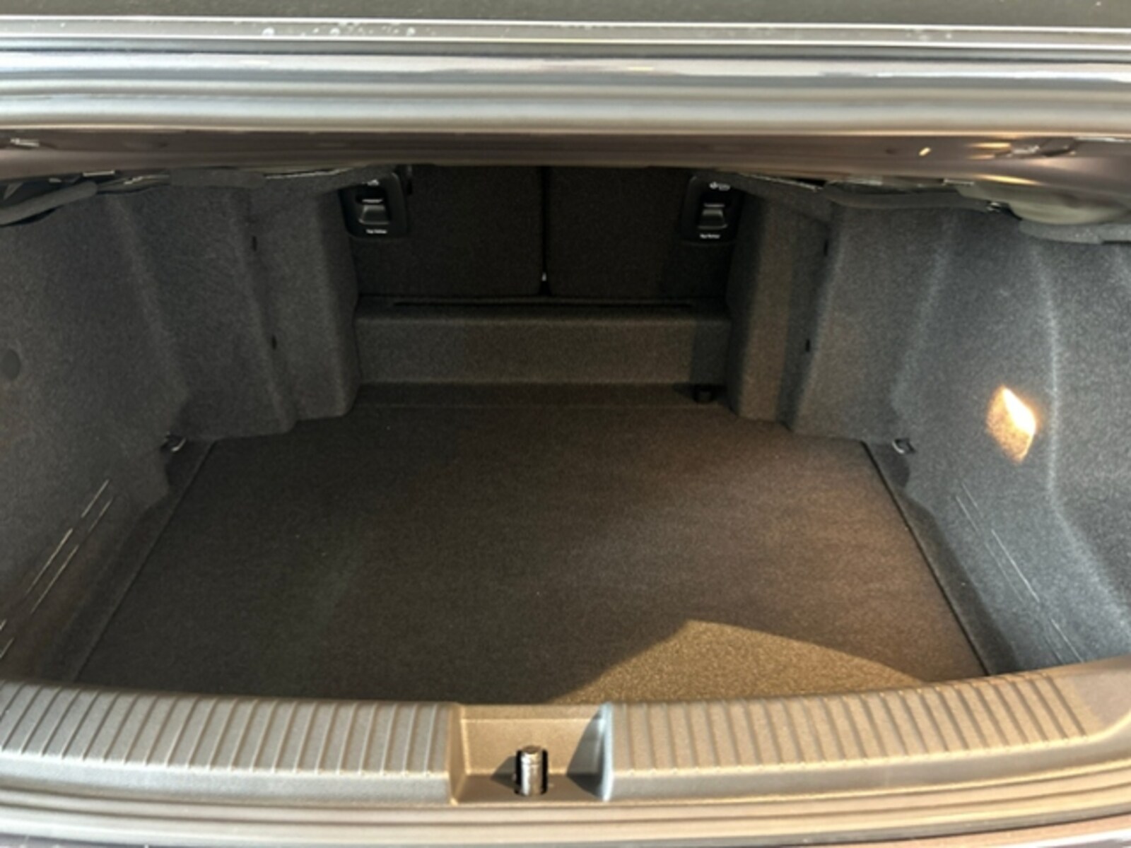 Volkswagen T-Roc Cabriolet – Bild 9
