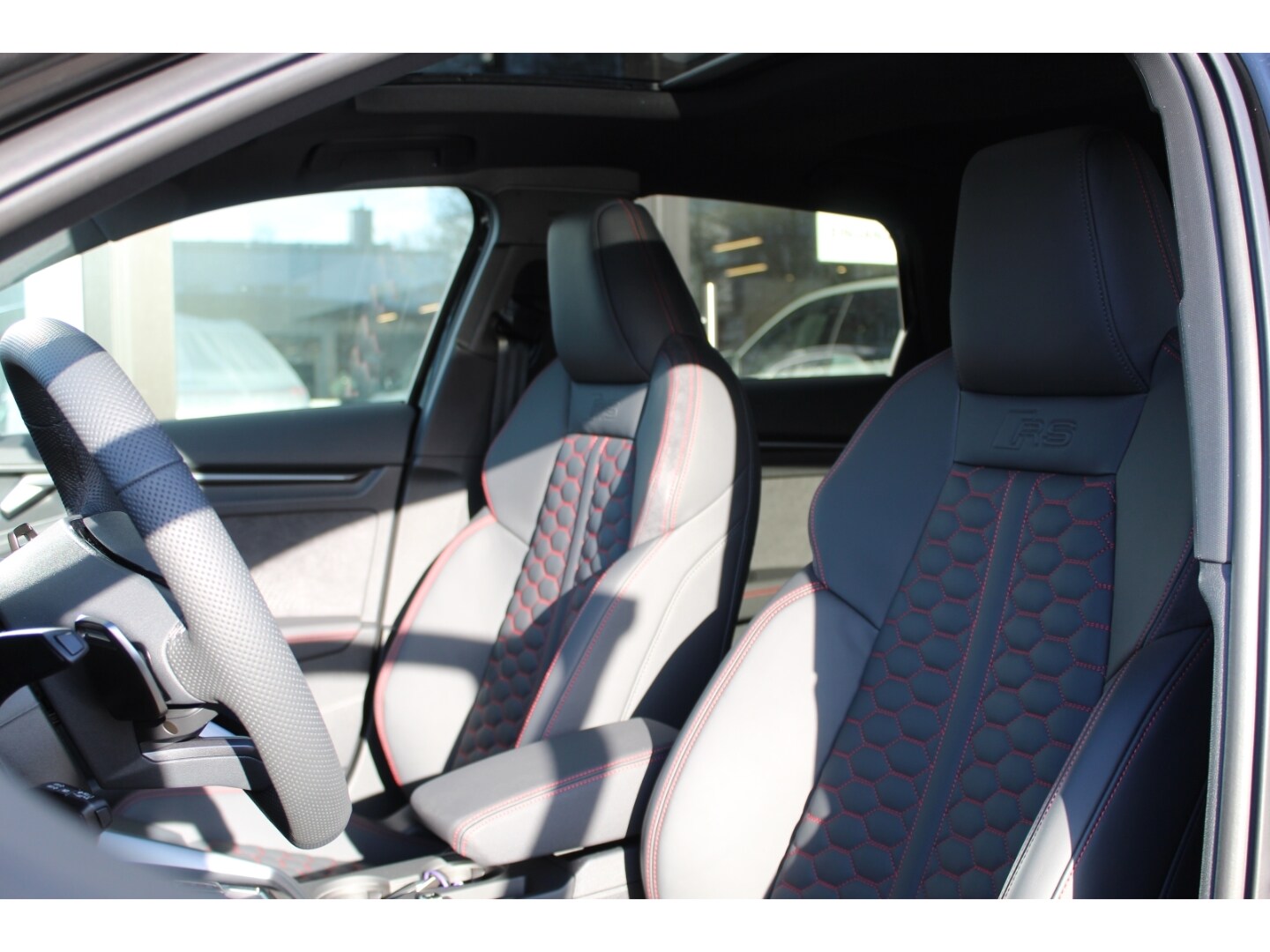 Image about Audi RS 3 Sportback TFSI quattro S tronic