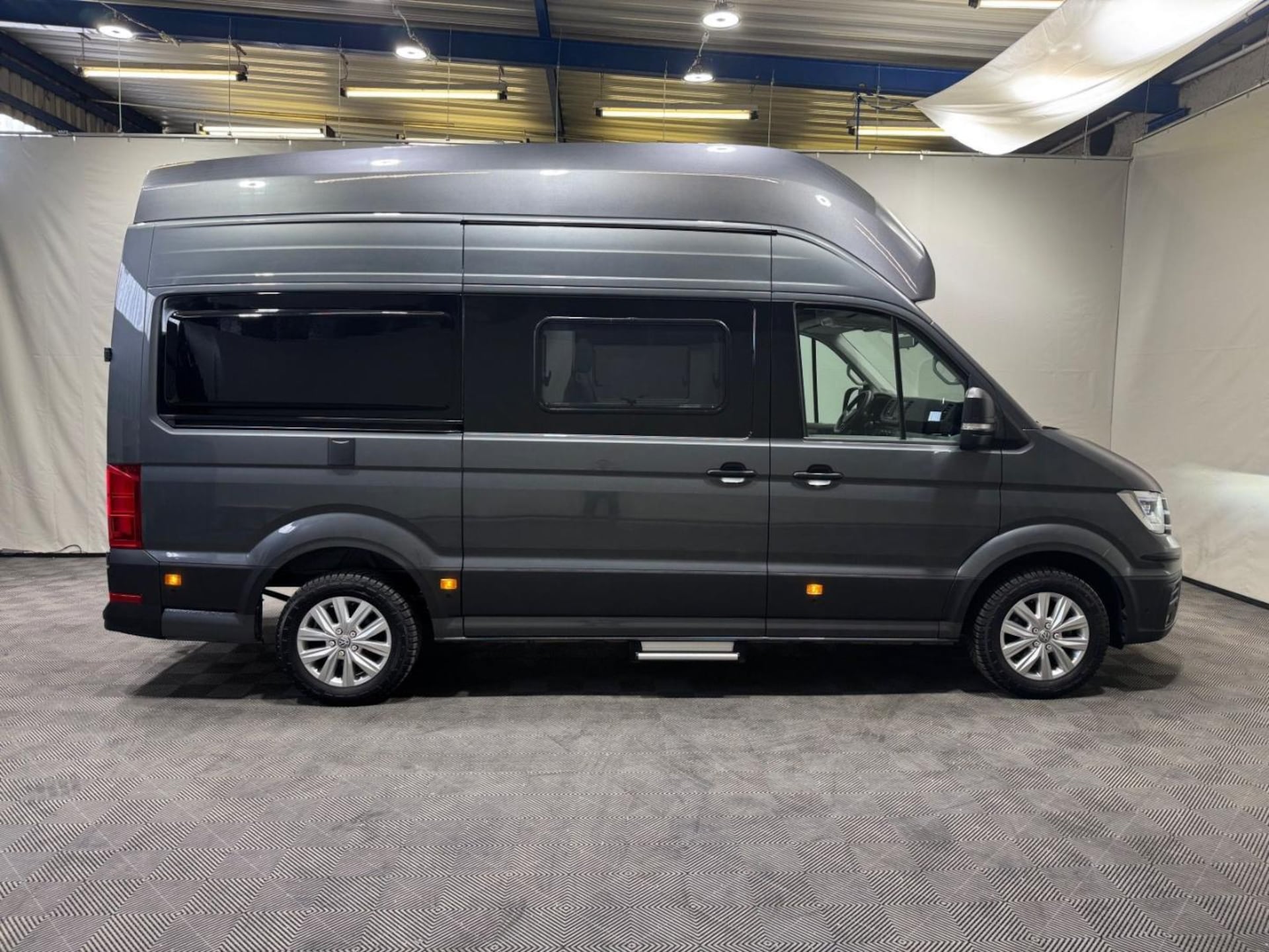 Volkswagen Grand California 600