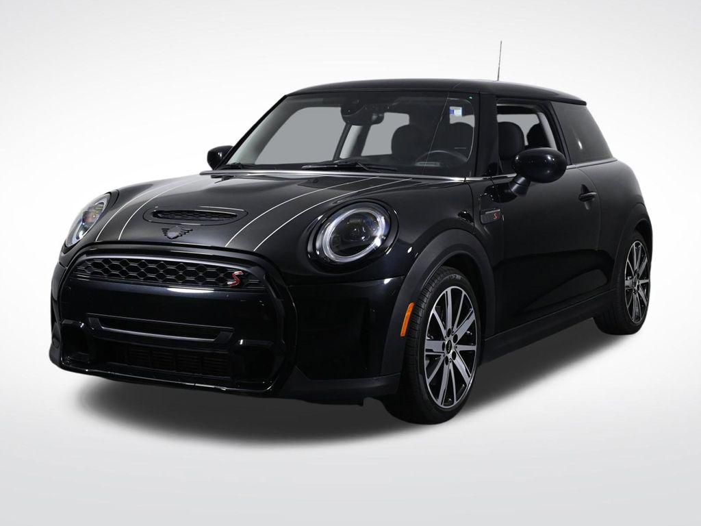 2023 MINI Cooper Cooper S 3 Door's photo