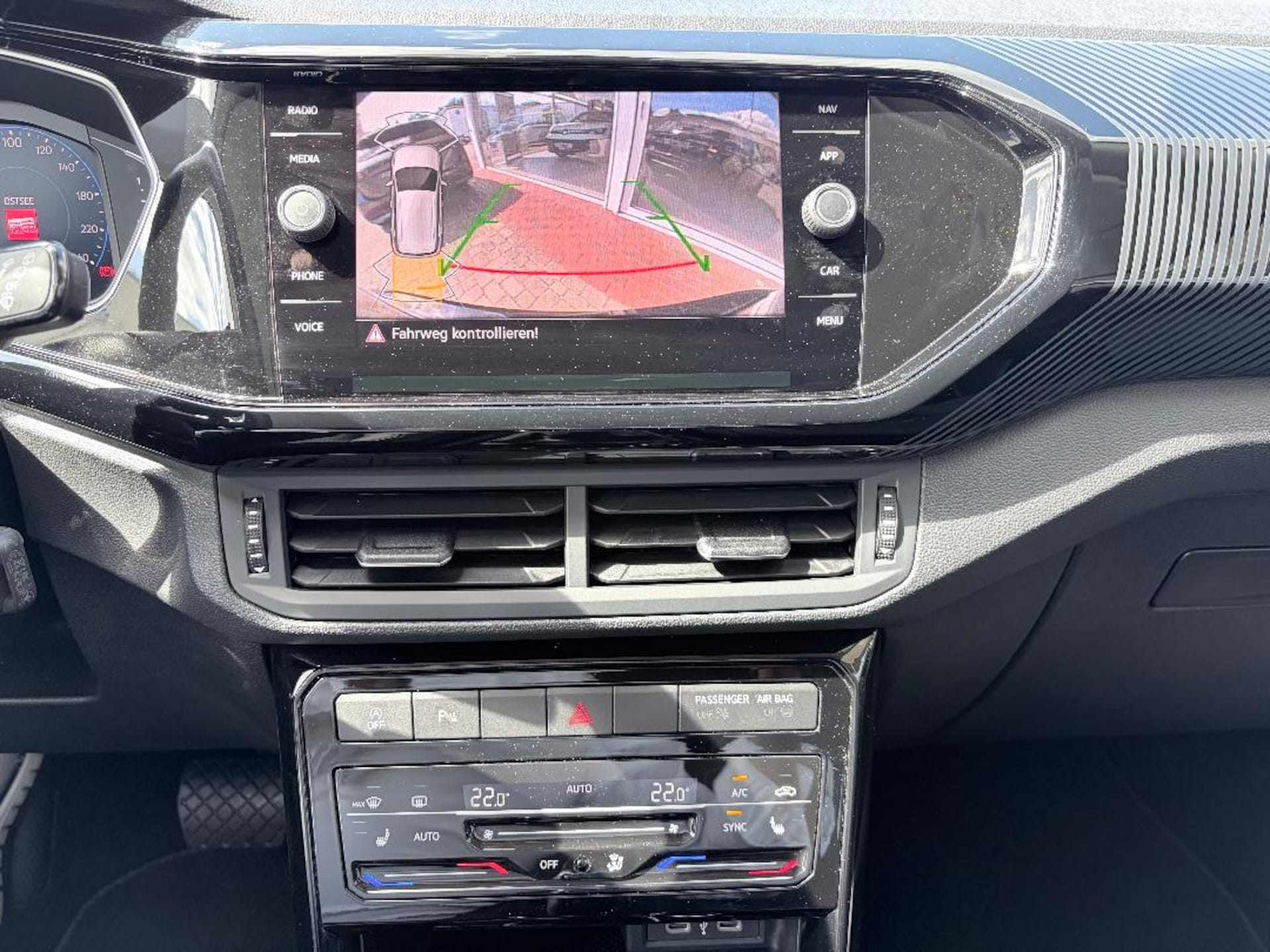 Volkswagen T-Cross Style