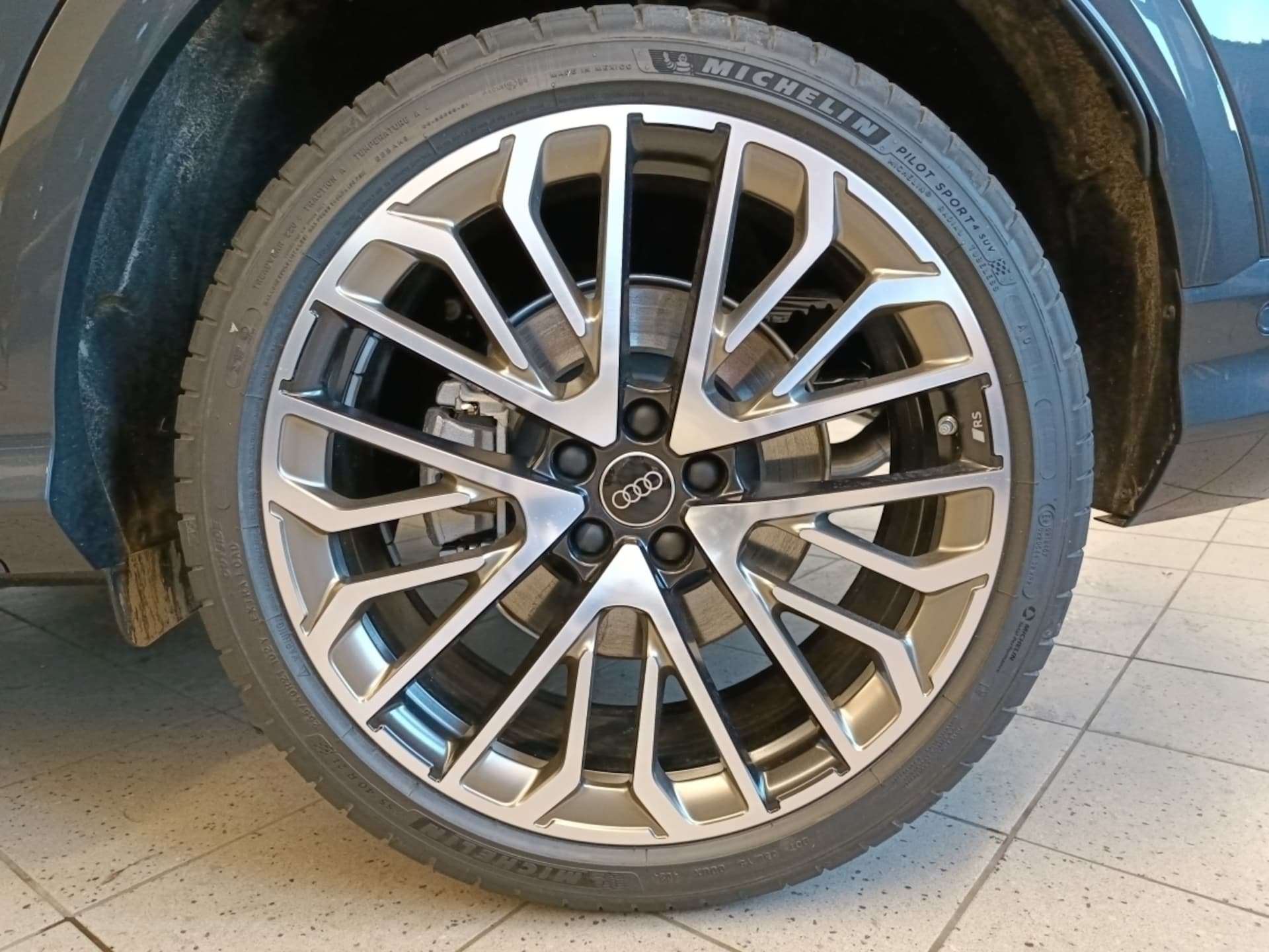 Audi Q5 SUV edition one