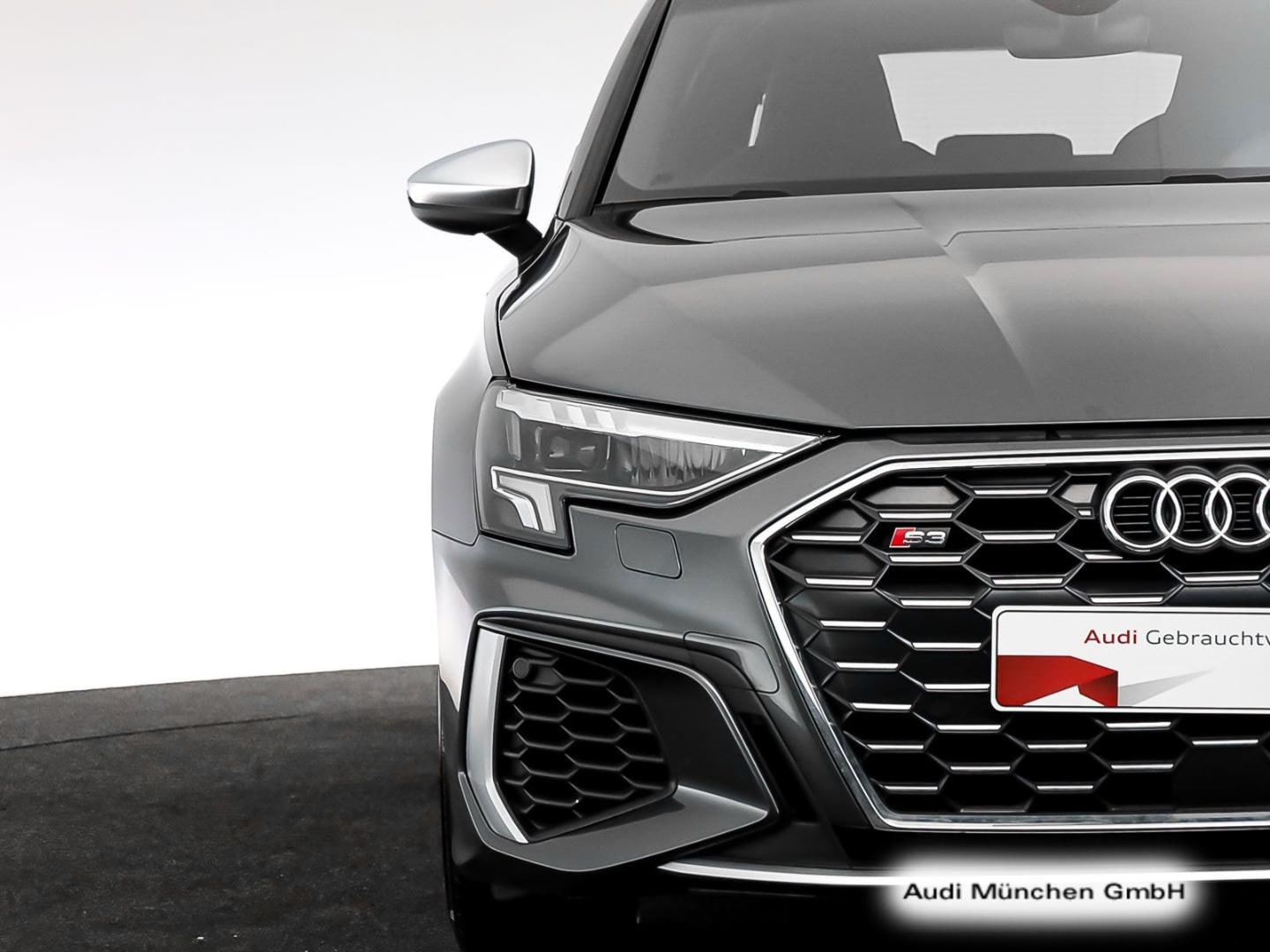 Bild über Audi S3 Sportback TFSI quattro S tronic - für weitere Informationen kontaktieren Sie den Audi Partner