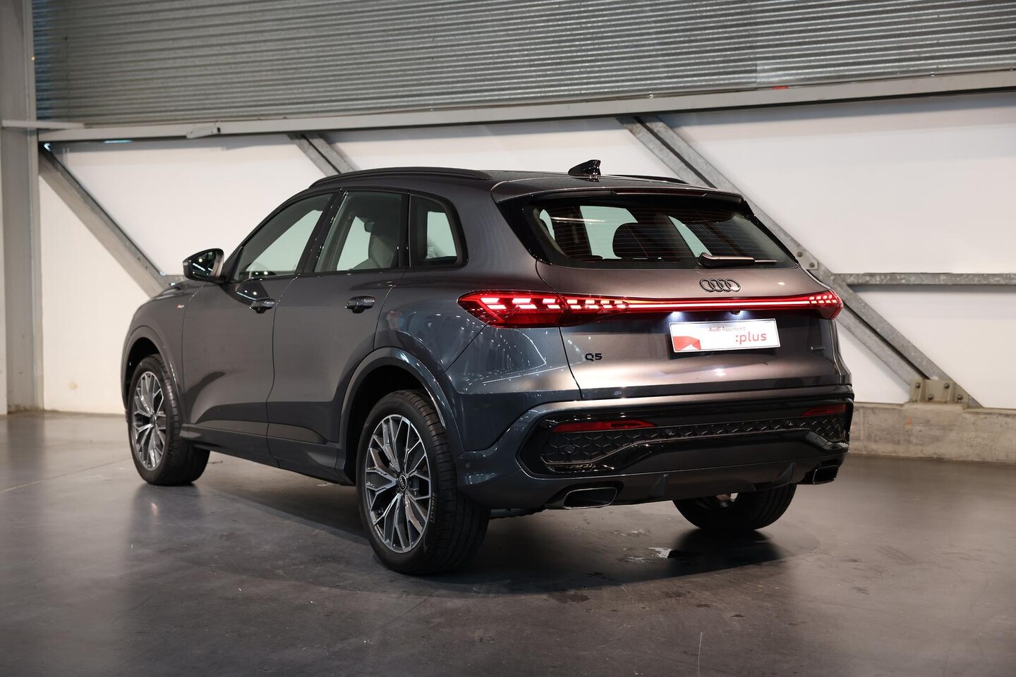Image about Audi Q5 SUV TFSI quattro 200 kW sport