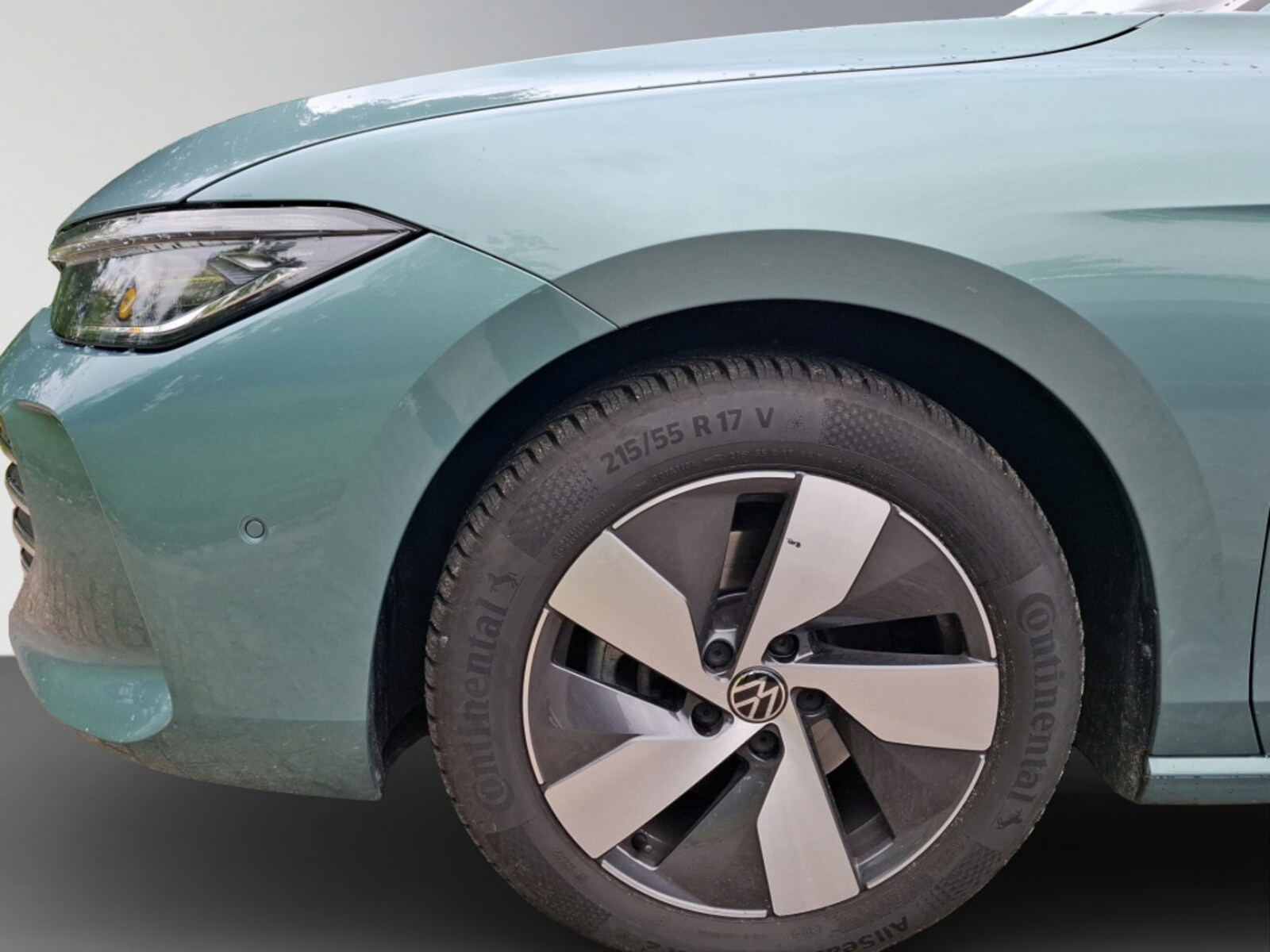 Volkswagen Passat – Bild 9