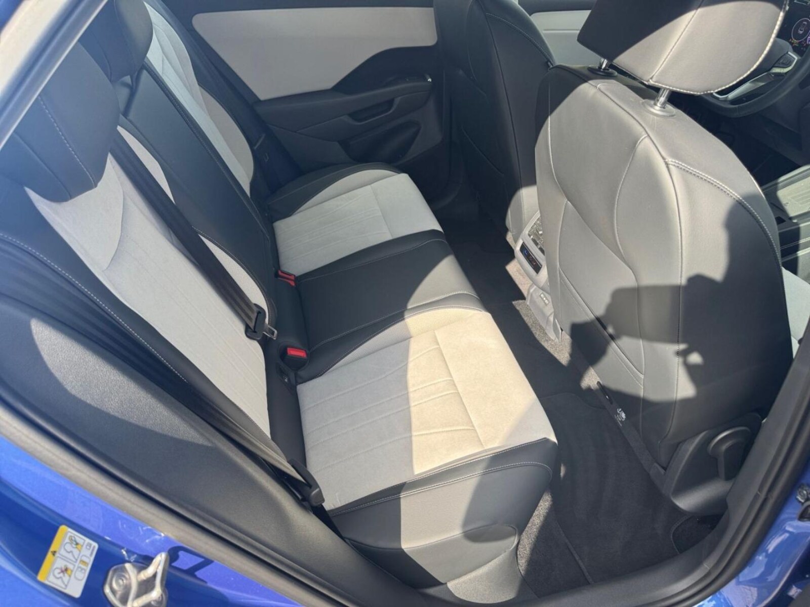 Volkswagen T-Roc – Bild 12