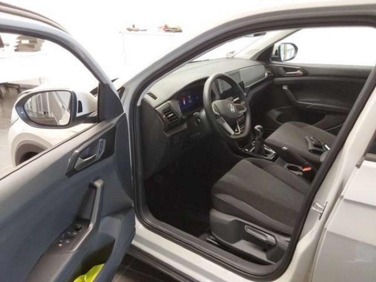 Volkswagen T-Cross – Bild 3