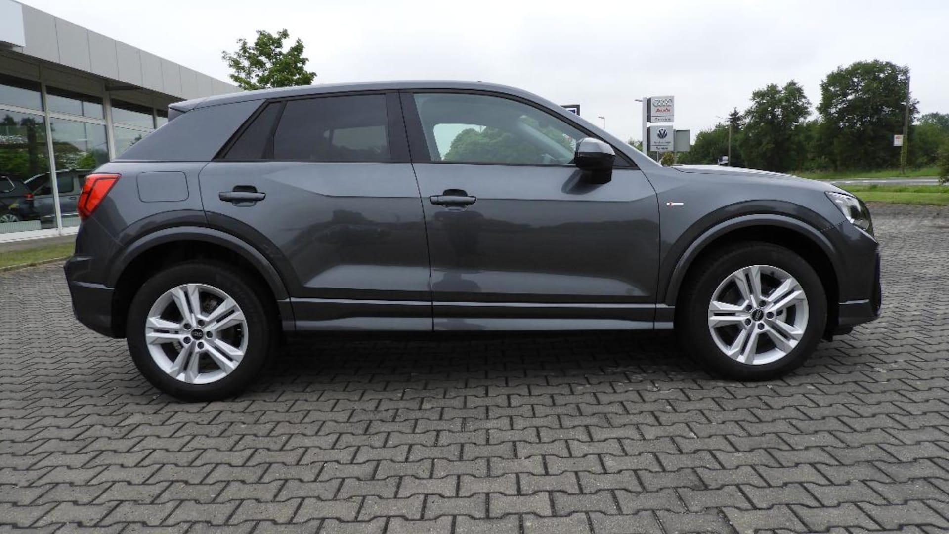 Audi Q2 S line