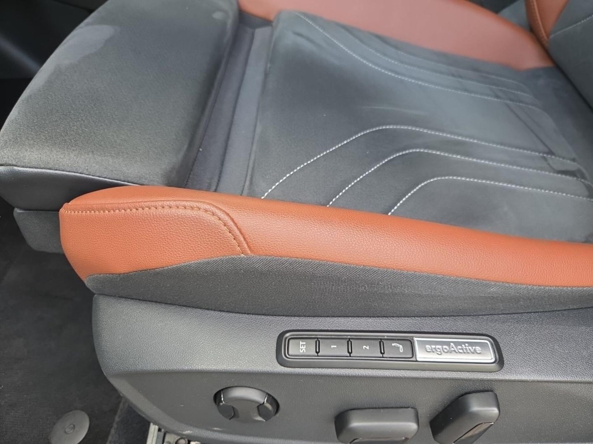Volkswagen ID.4 Tech