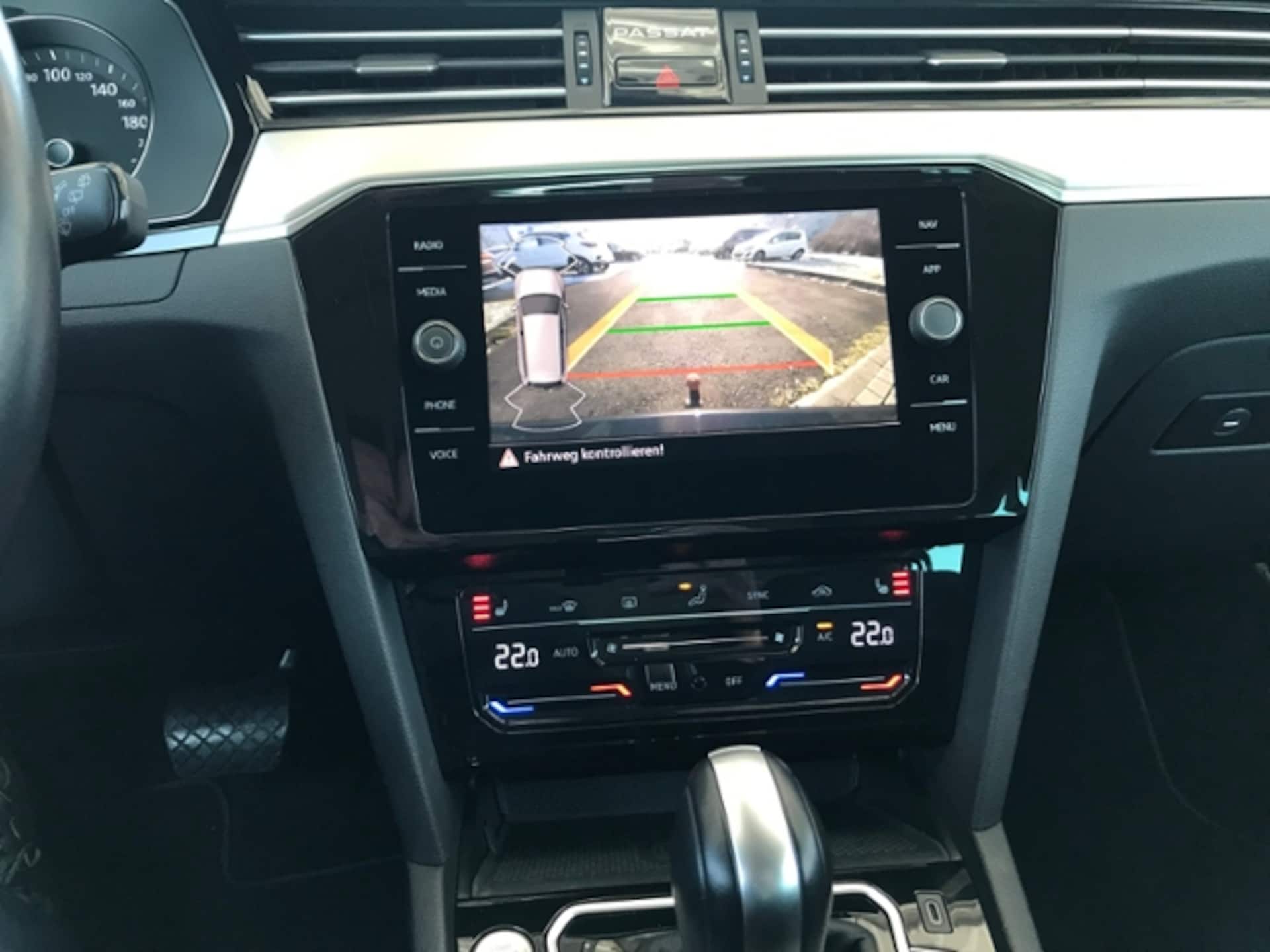 Volkswagen Passat Variant Elegance