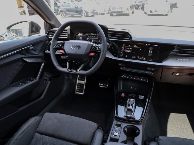 Image about Audi RS 3 Limousine TFSI quattro S tronic