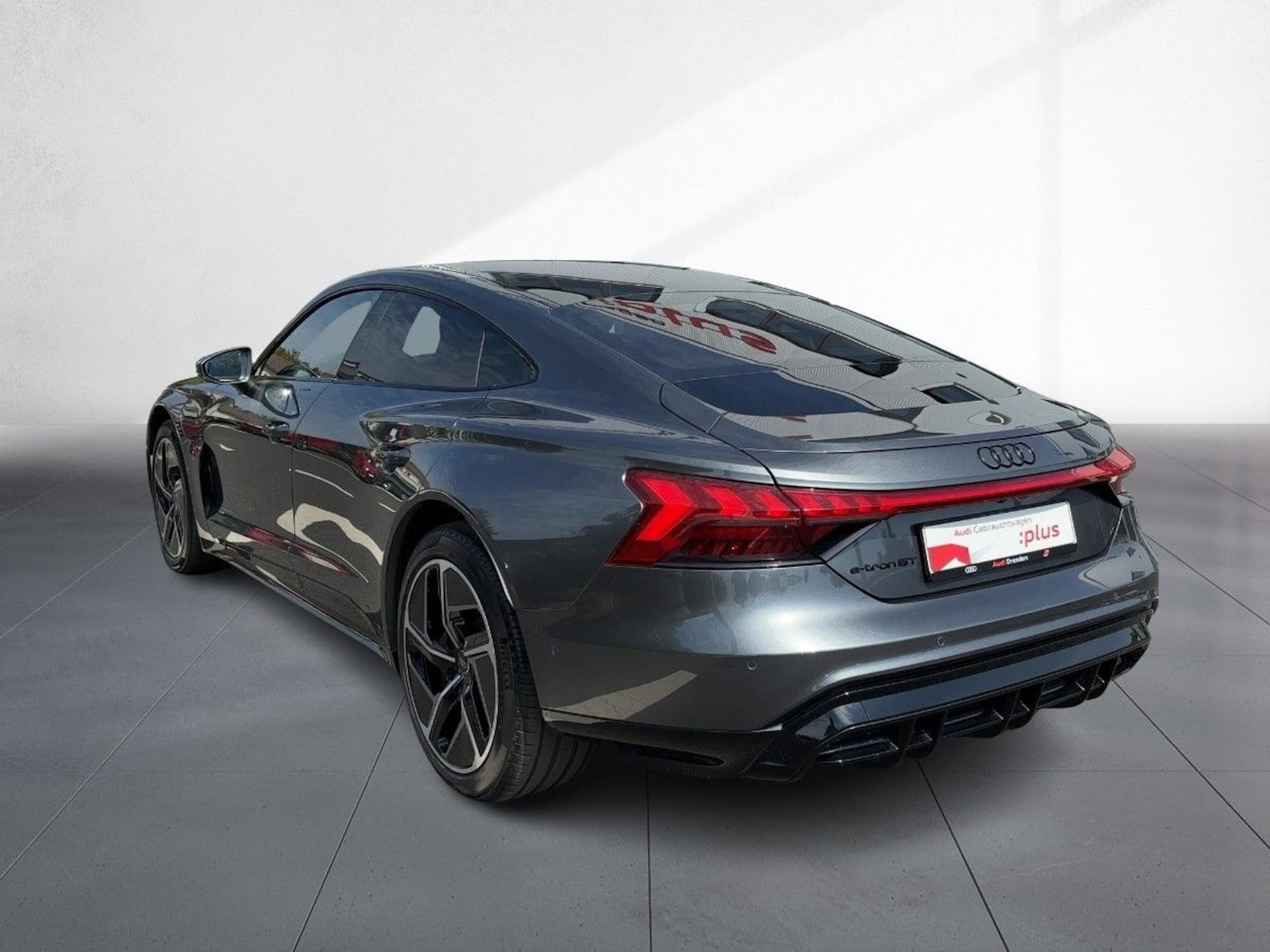 Audi e-tron GT quattro