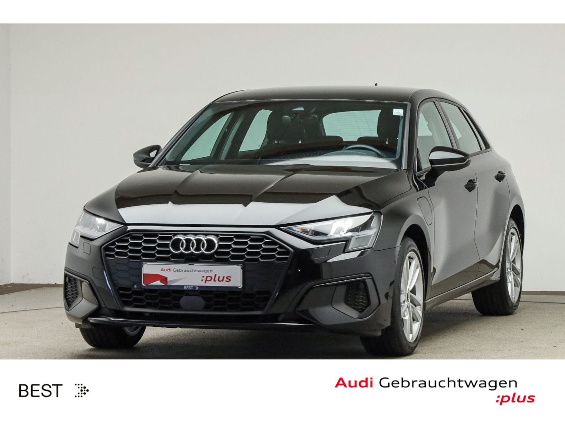 Audi A3 Sportback TFSI e — Audi A3 Sportback TFSI e 40 e 150 kW (204 PS) S tronic A3 Sportback 40 TFSI e Assist, Navi, Interface