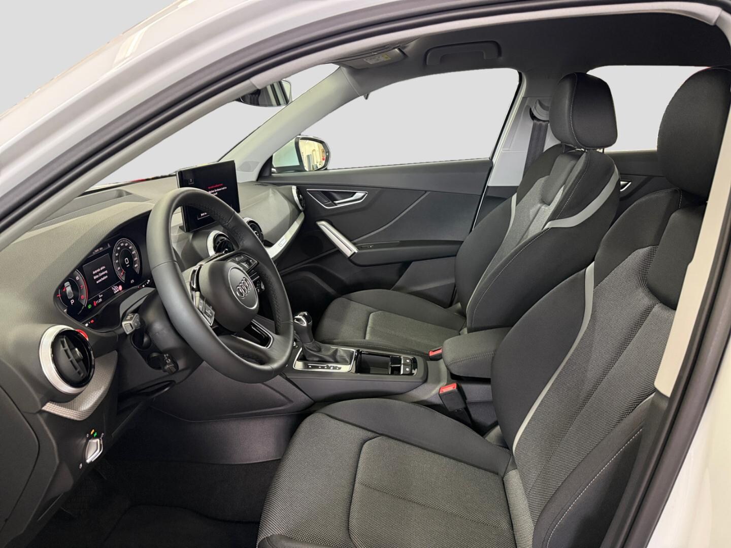 Bild über Audi Q2 advanced 35 TFSI S tronic - für weitere Informationen kontaktieren Sie den Audi Partner