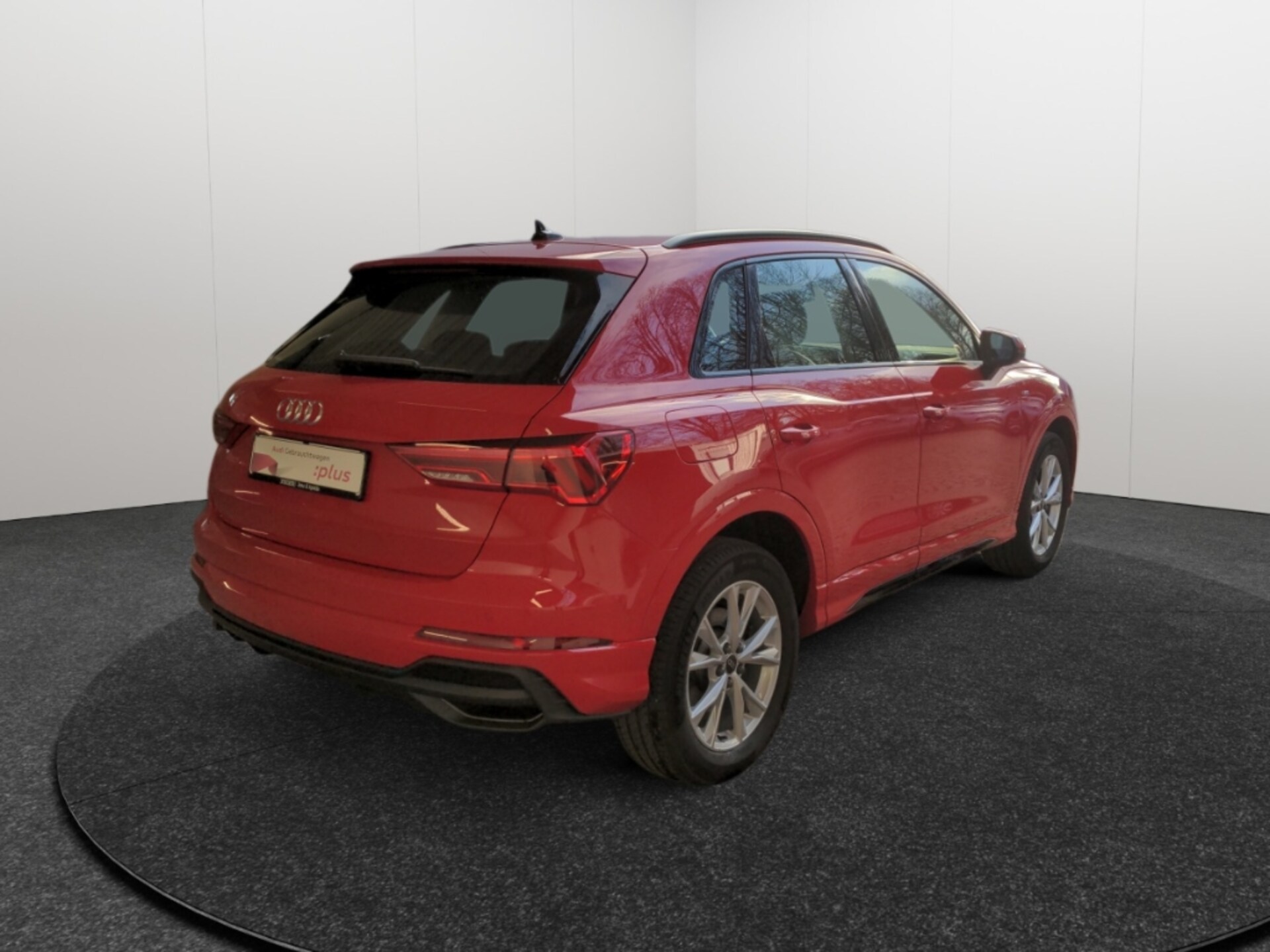 Audi Q3 TFSI e S line