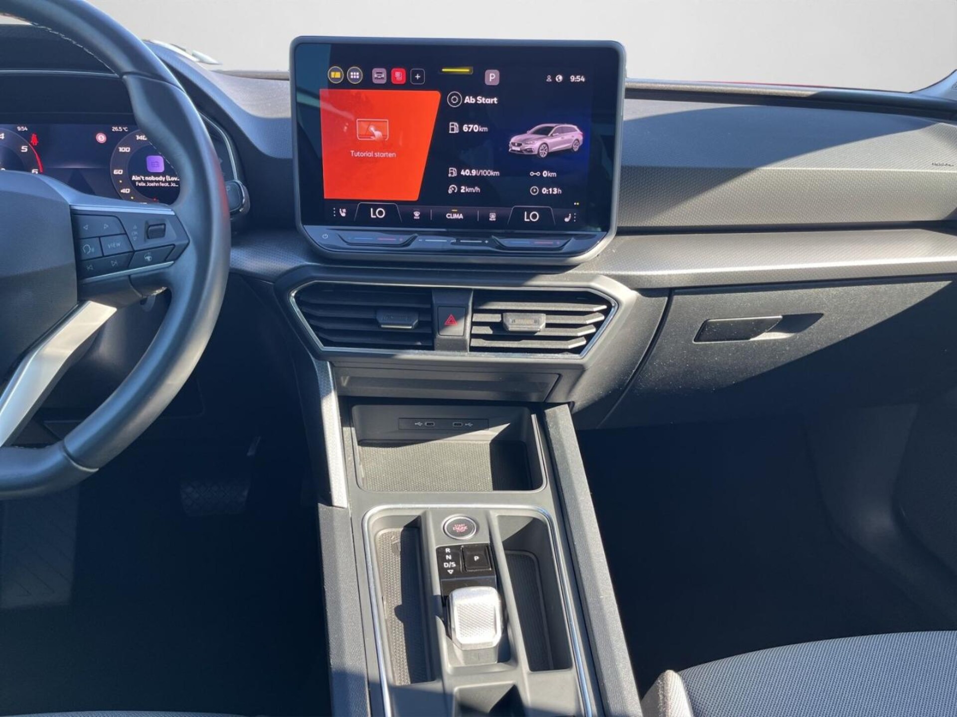 SEAT Leon Sportstourer Style