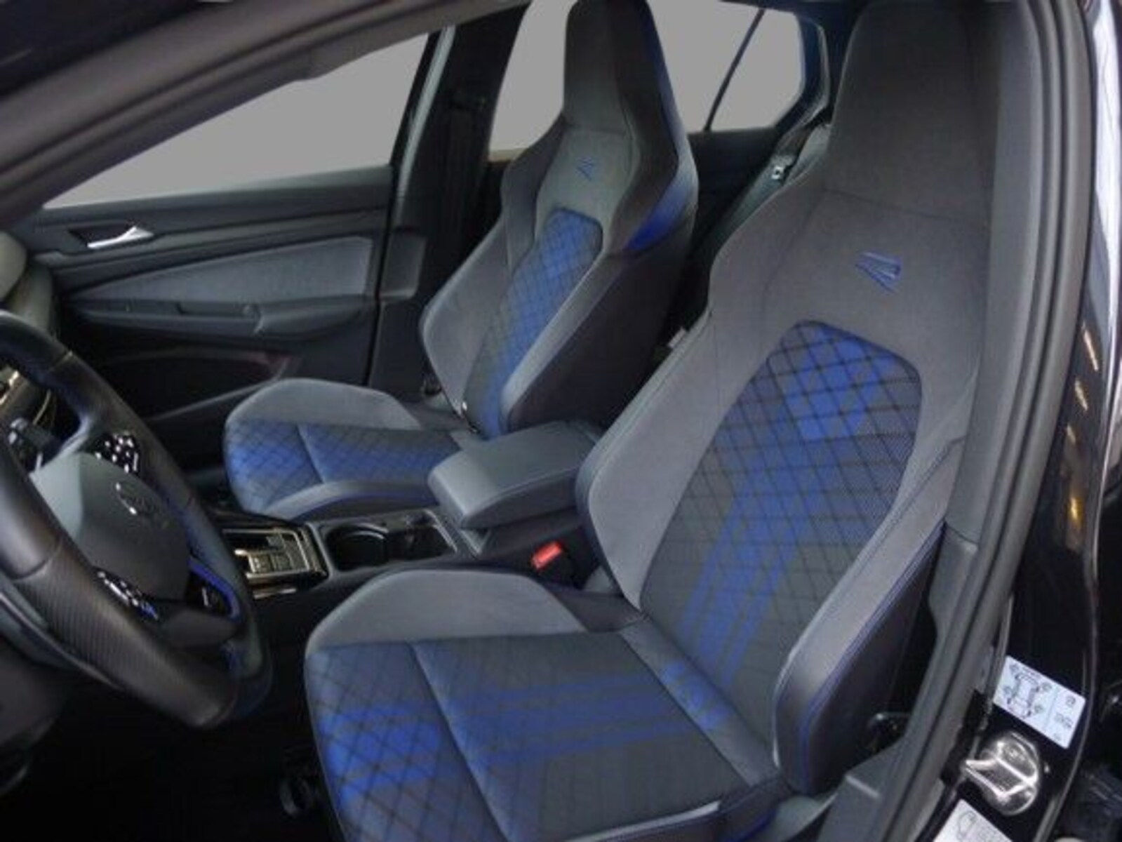 Volkswagen Golf – Bild 9
