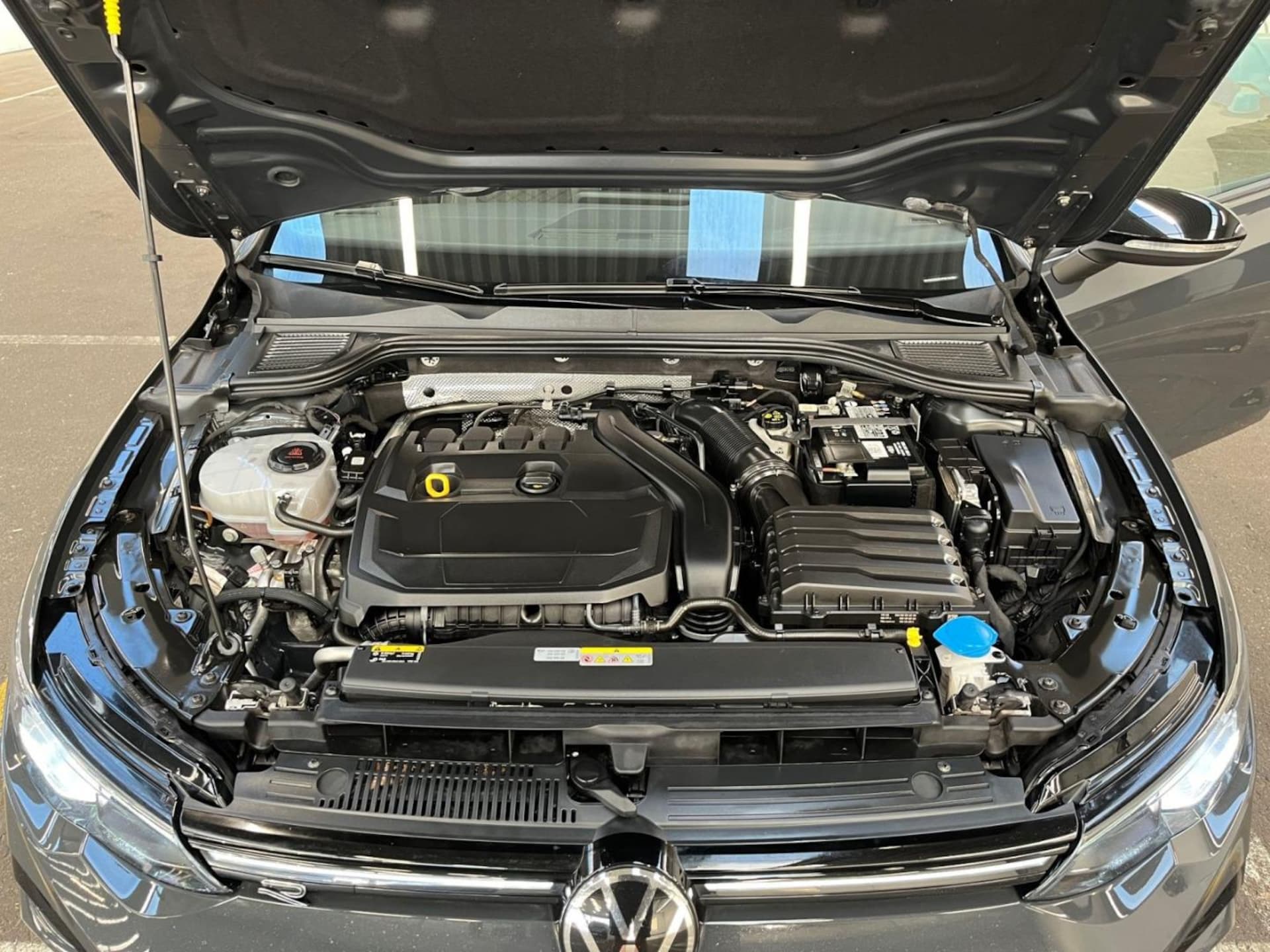 Volkswagen Golf R-Line