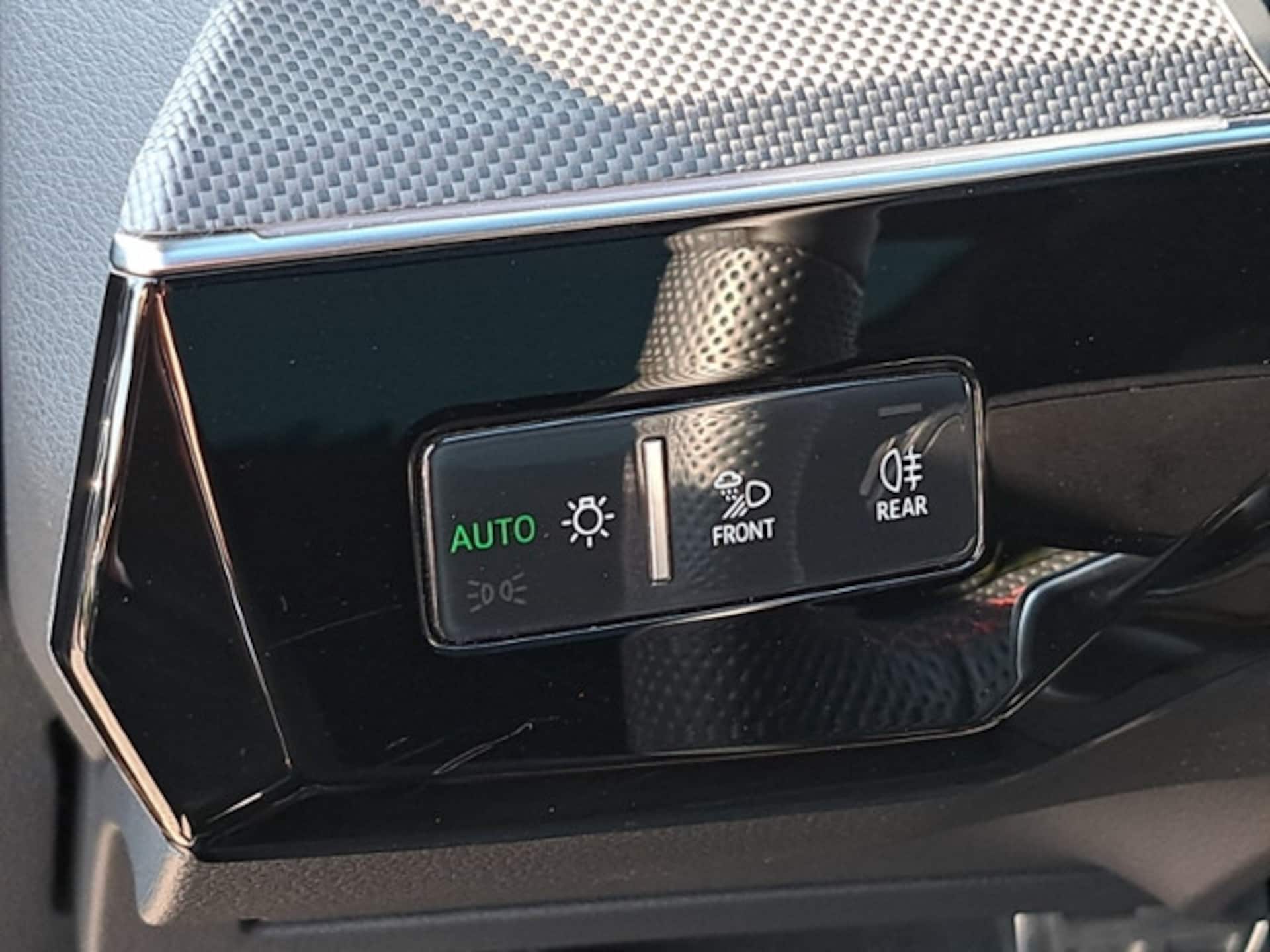 Audi Q8 e-tron S line