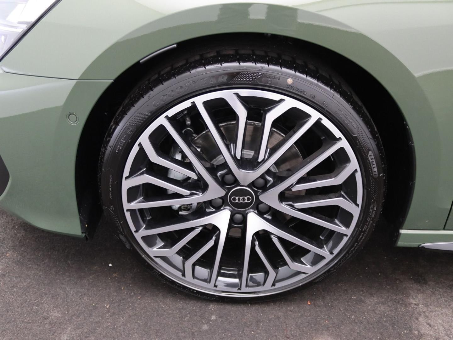 Bild über Audi A3 Sportback TDI S tronic - für weitere Informationen kontaktieren Sie den Audi Partner