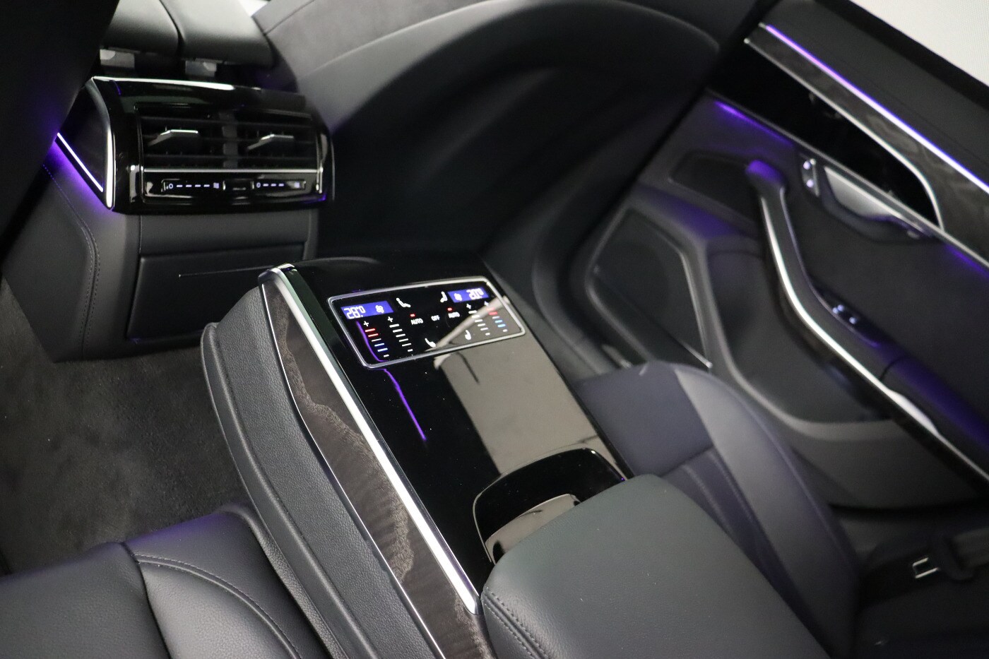 Image about Audi A8 50 TDI quattro tiptronic