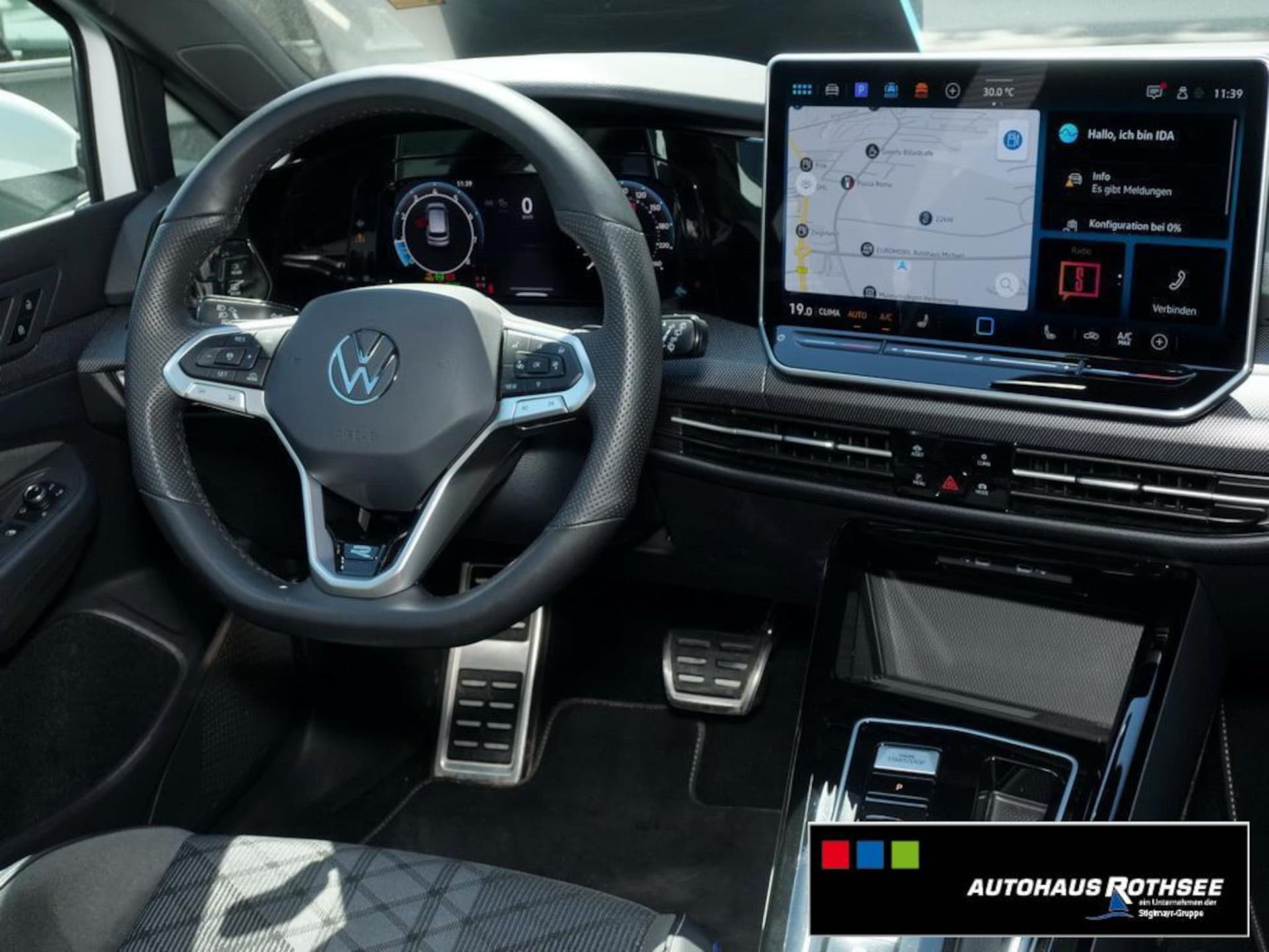 Volkswagen Golf R-Line