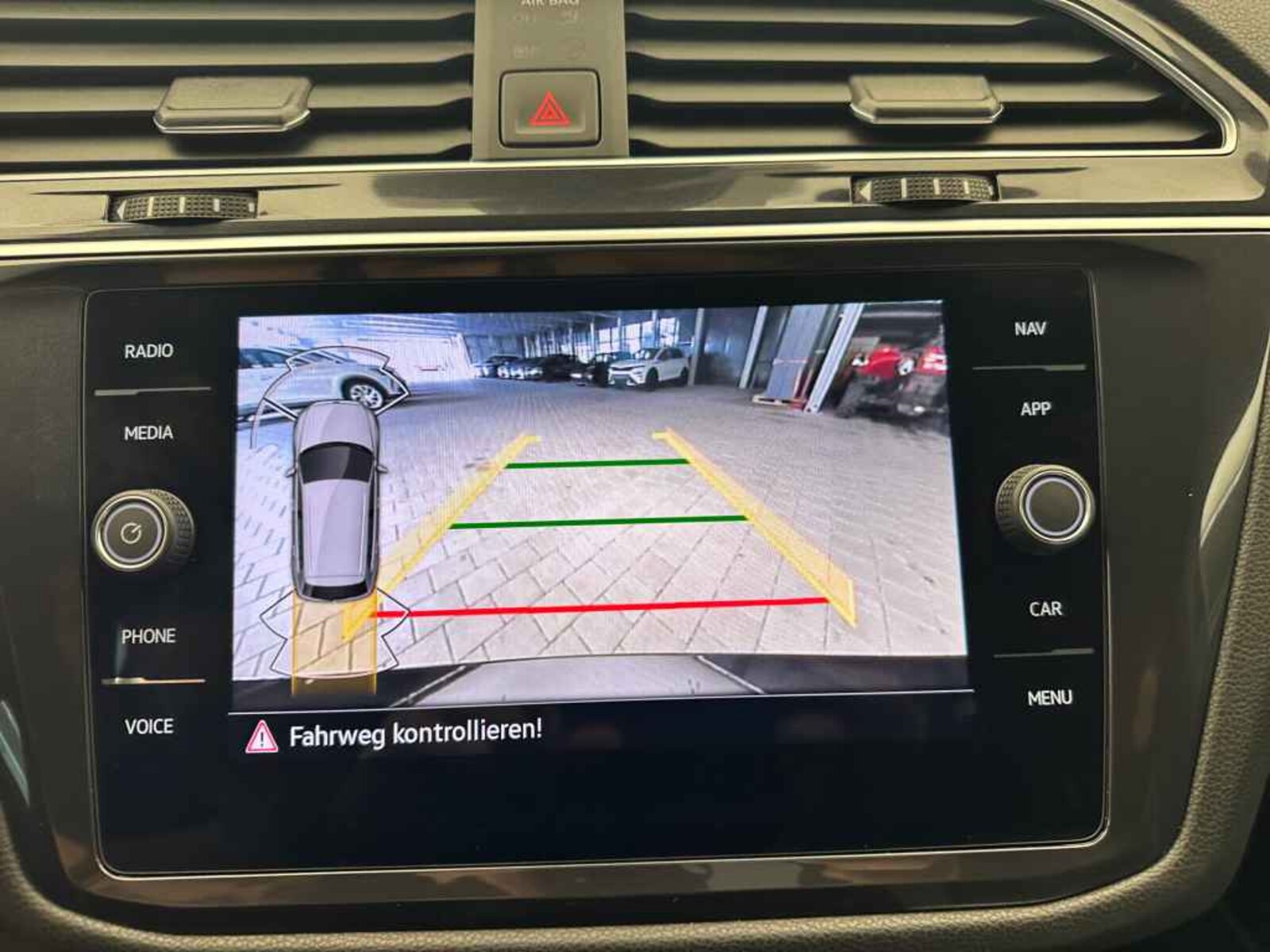 Volkswagen Tiguan Allspace – Bild 19
