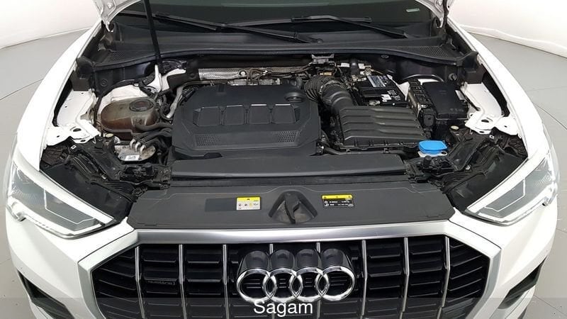 Image about Audi Q3 Business Advanced 35 TDI quattro 110 kW (150 PS) S tronic
