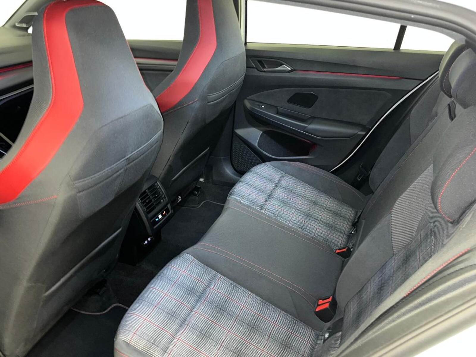 Volkswagen Golf – Bild 7
