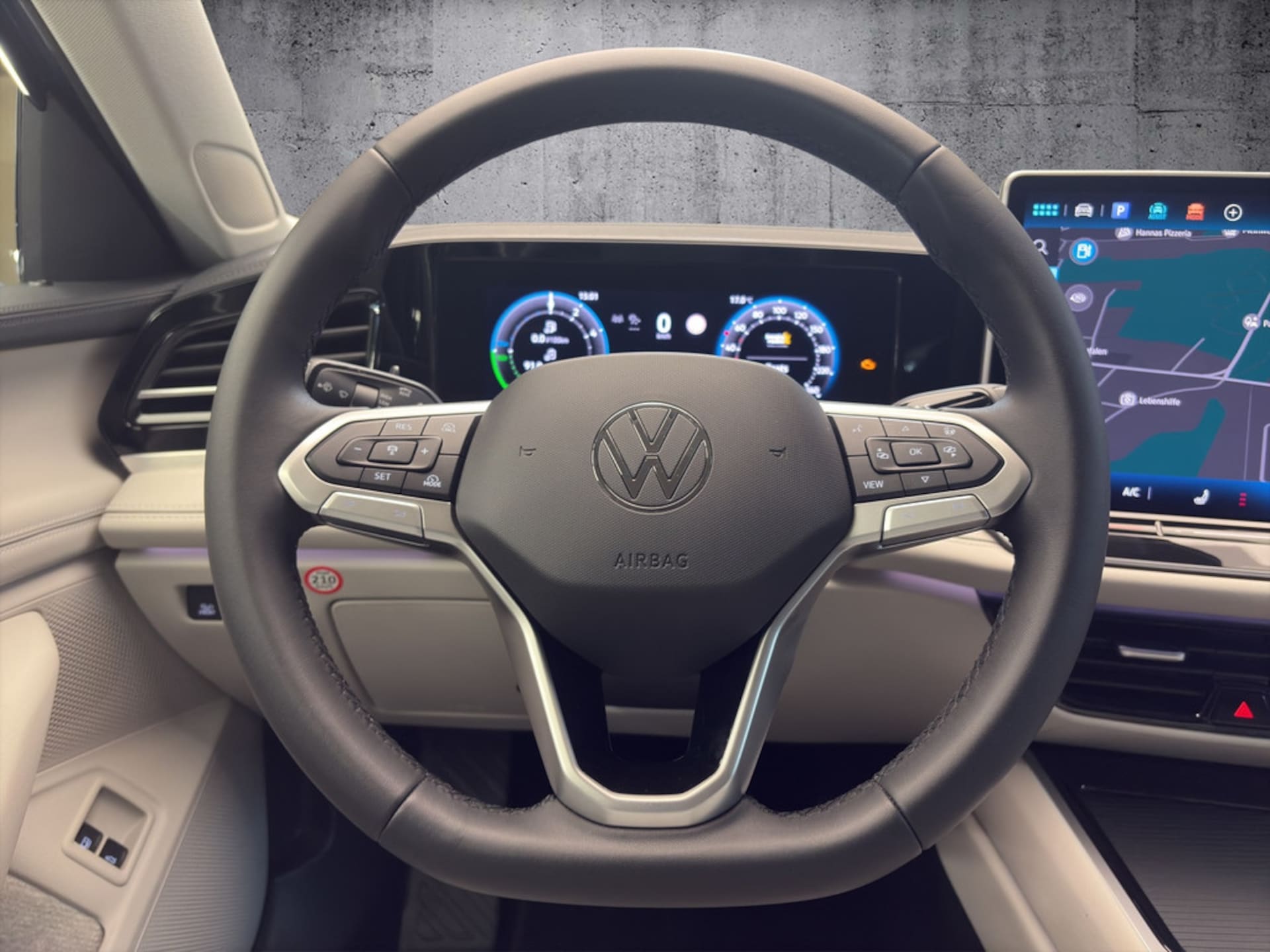 Volkswagen Passat Elegance