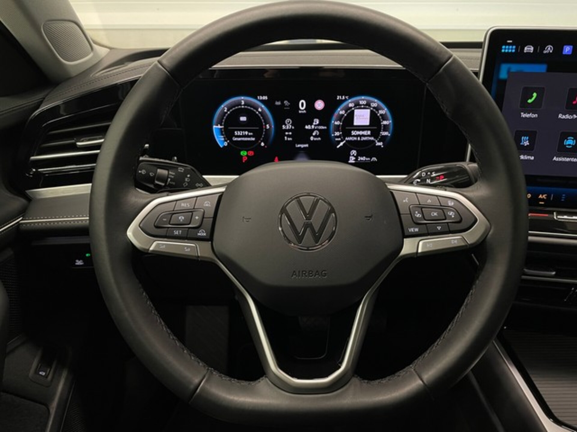 Volkswagen Passat Elegance