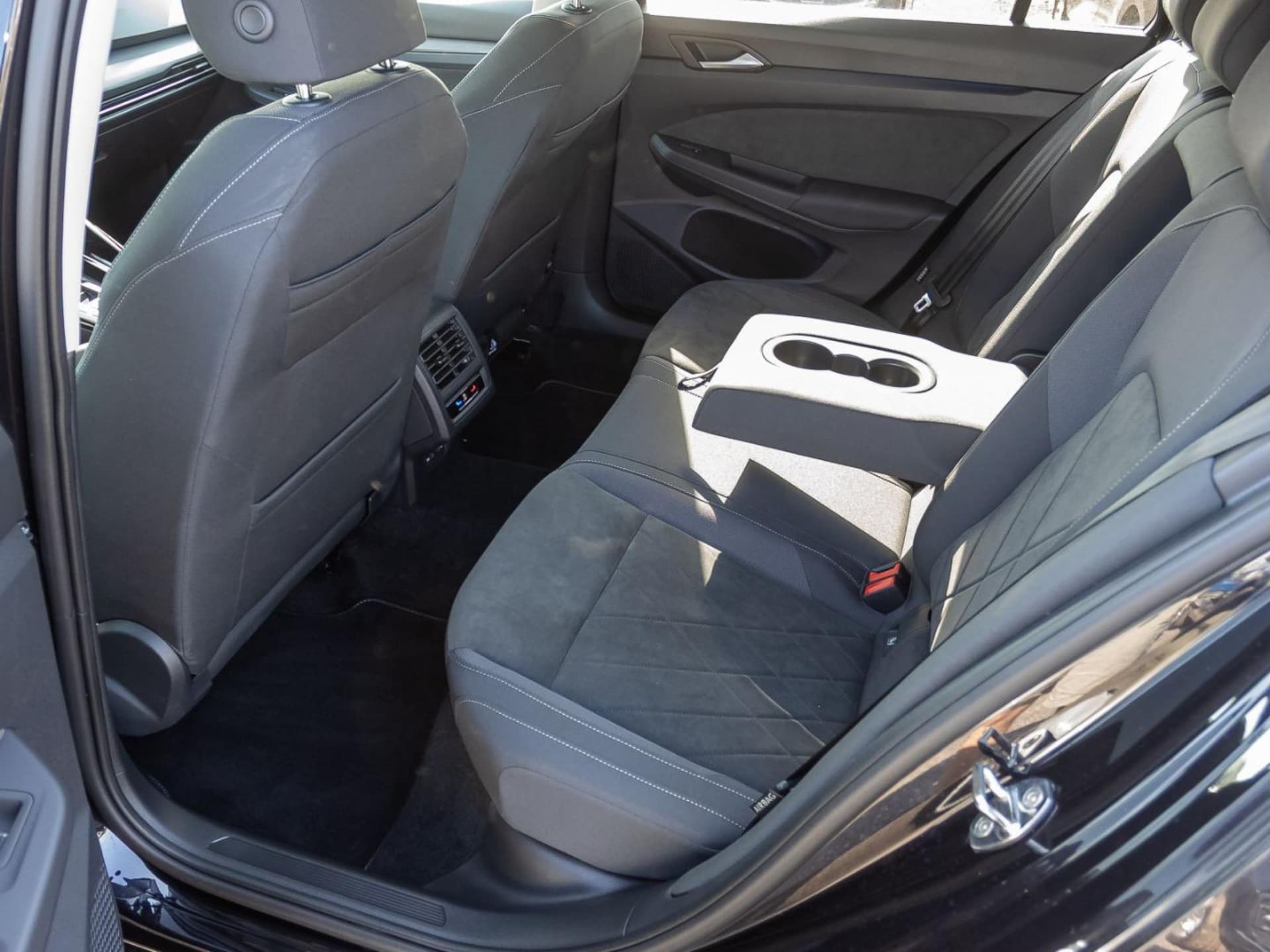 Volkswagen Golf Variant Style